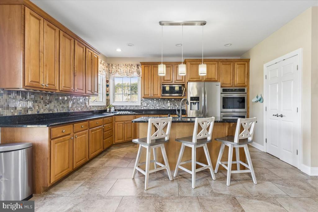 13460 RUSTLING OAKS DRIVE