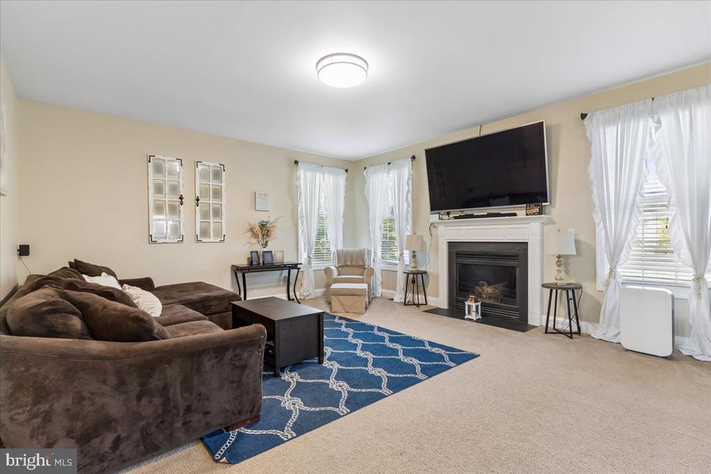 13460 RUSTLING OAKS DRIVE