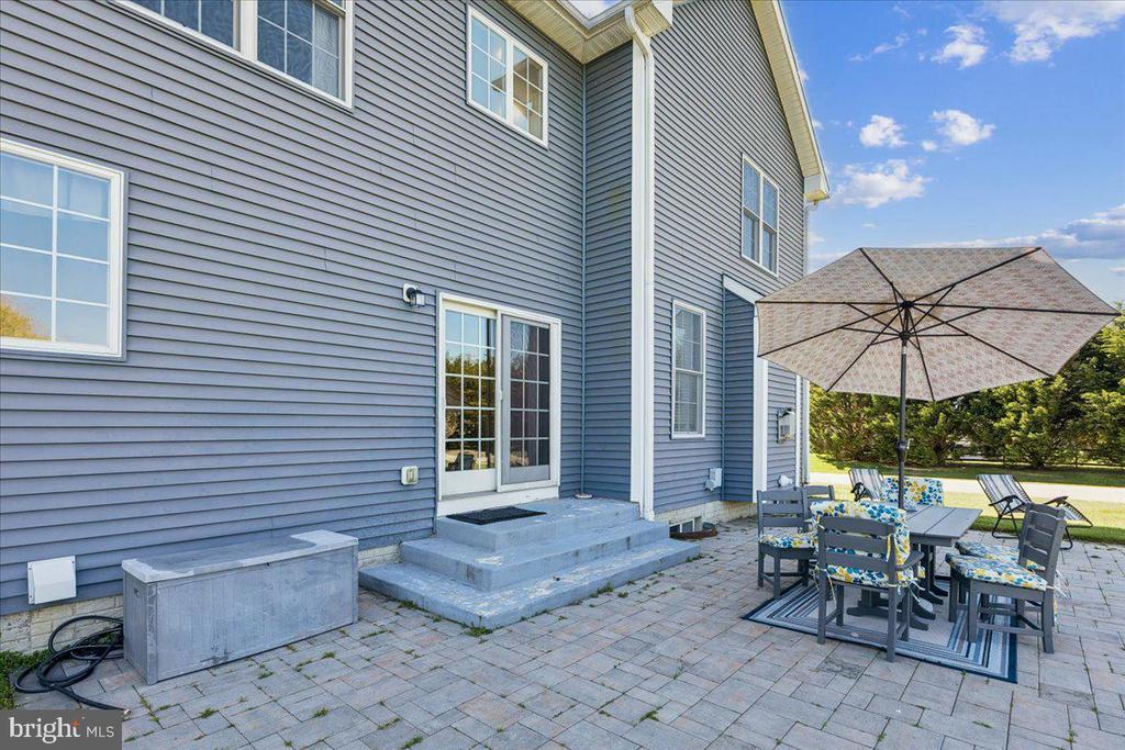 13460 RUSTLING OAKS DRIVE