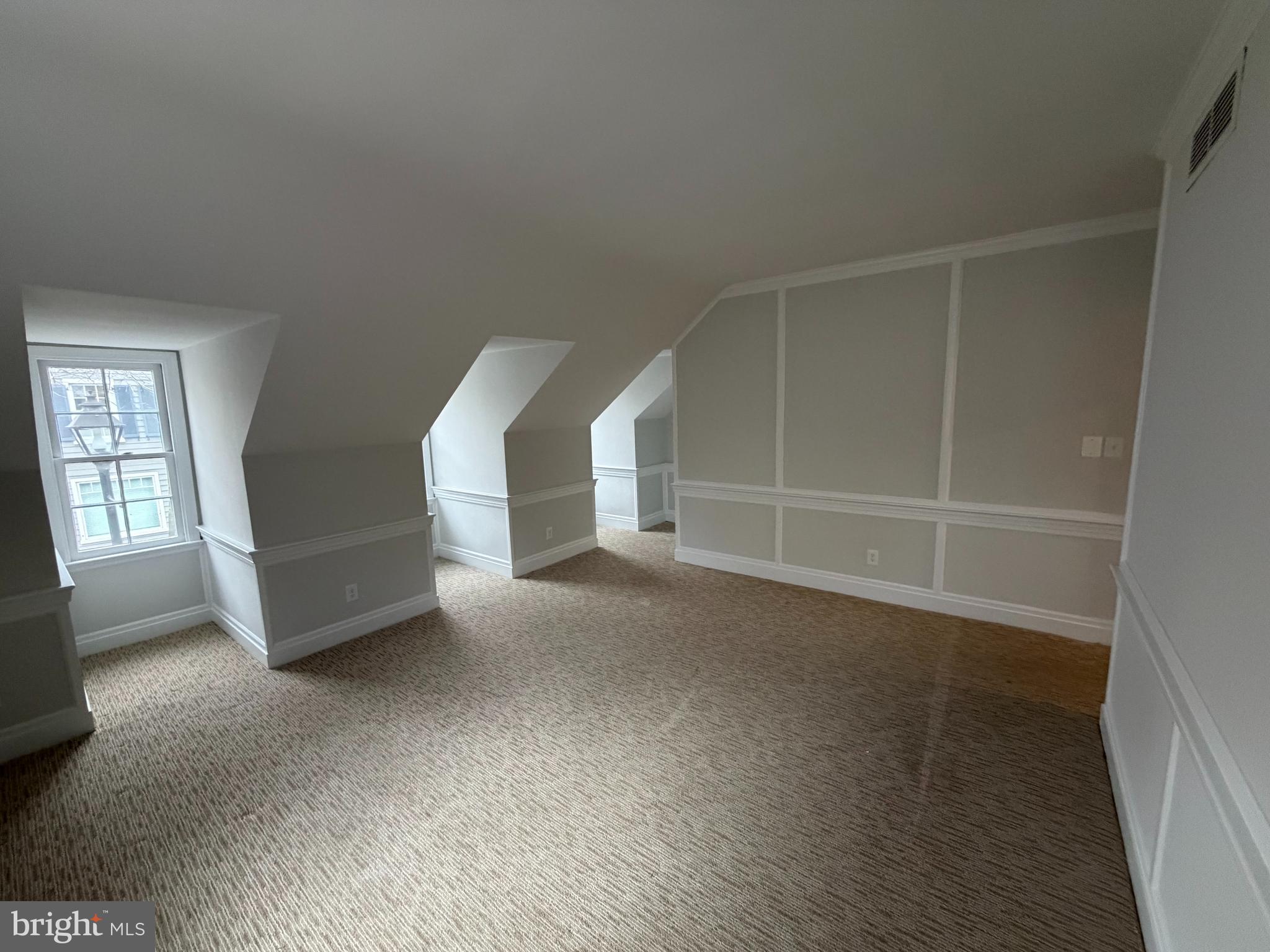 123 N WASHINGTON STREET