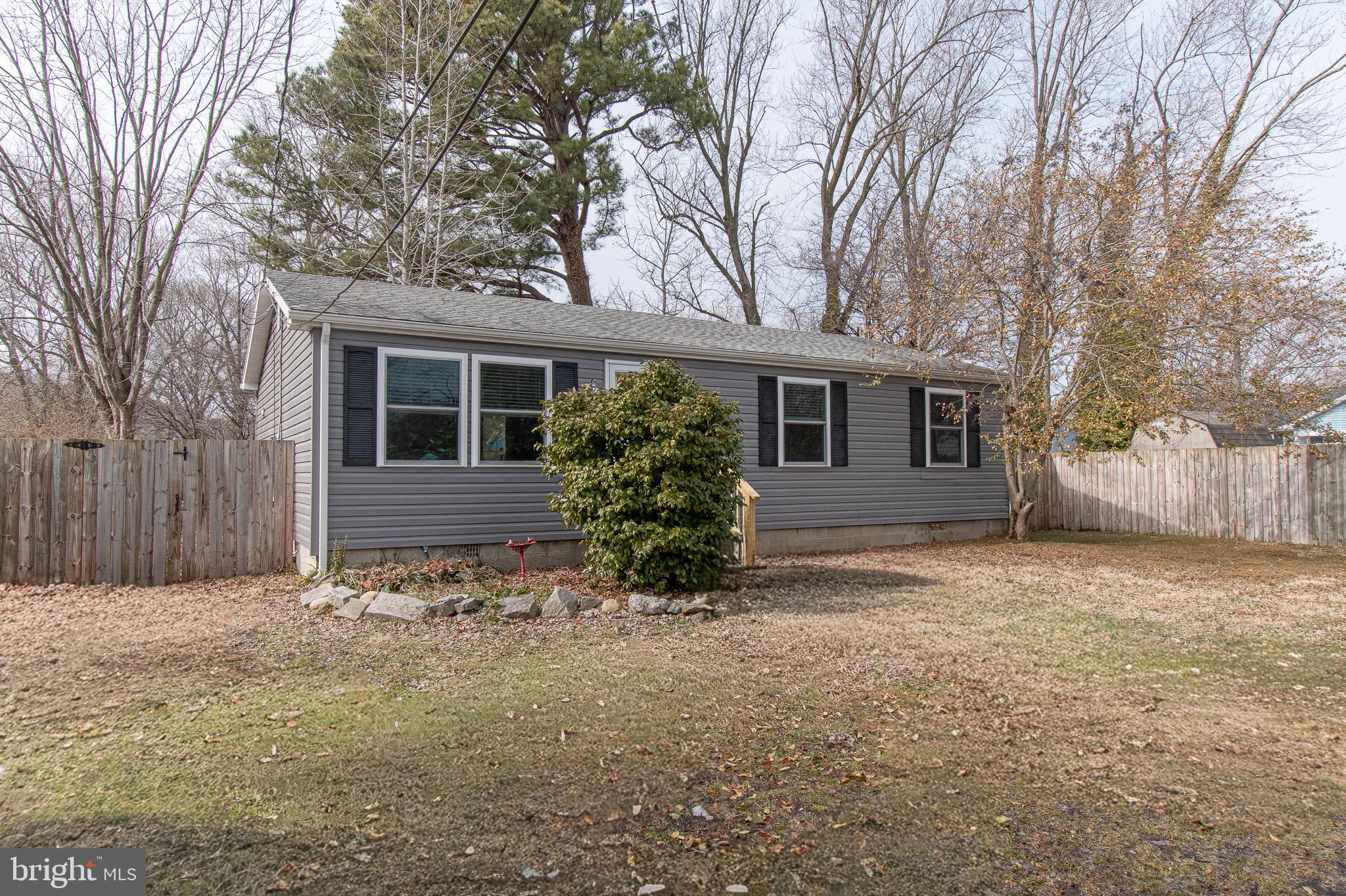 101 BROOKS LANE