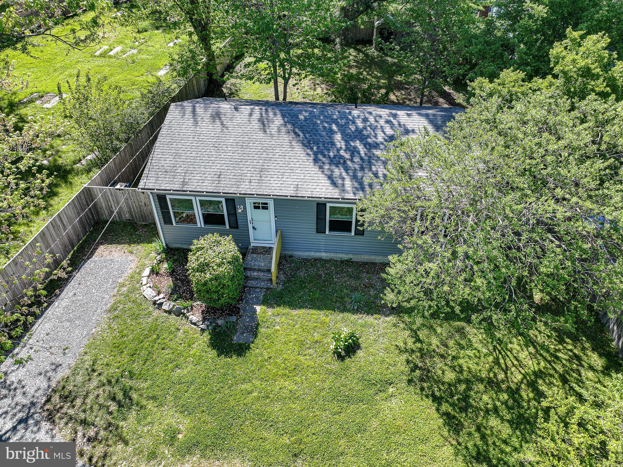 101 BROOKS LANE