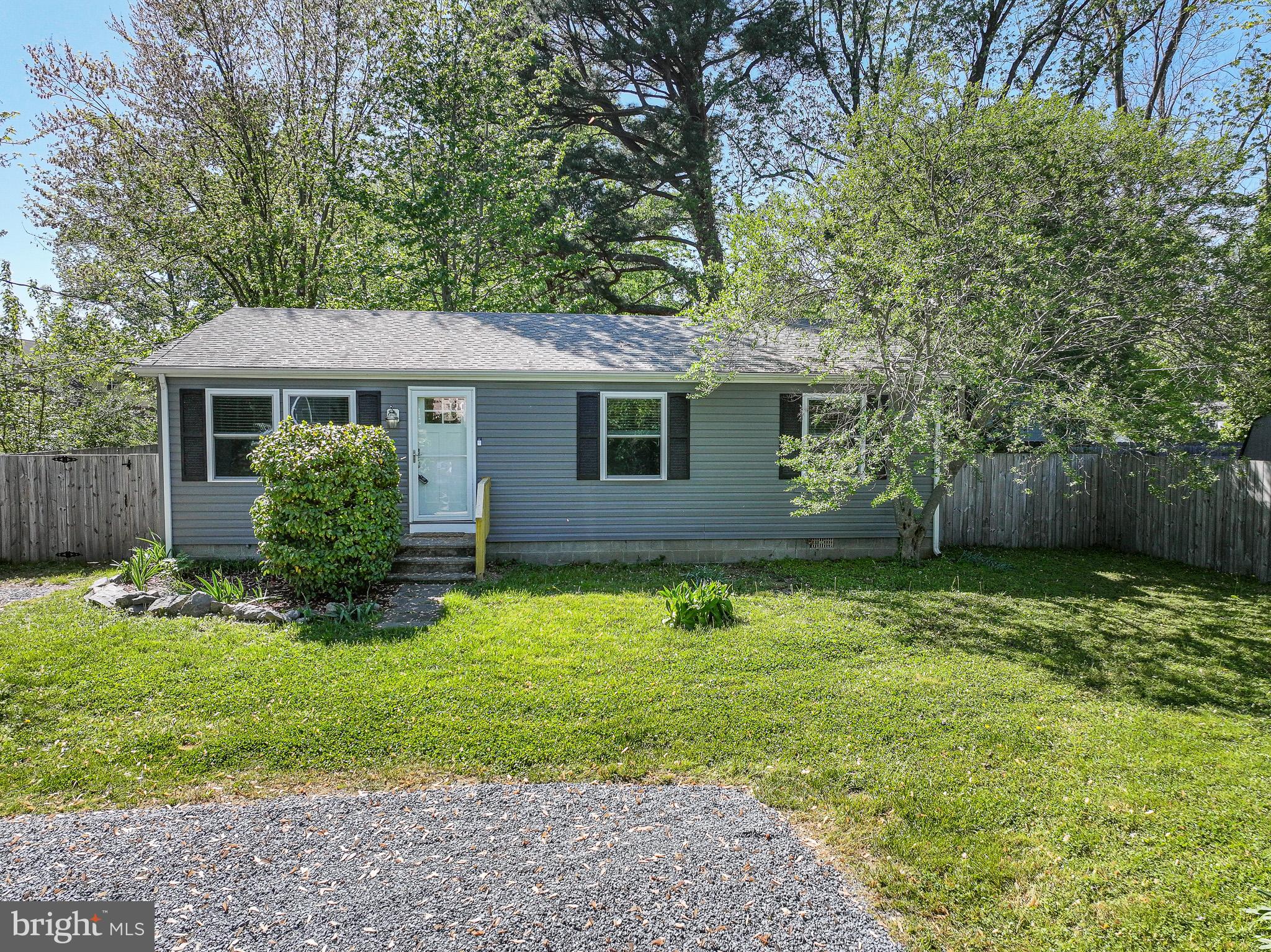 101 BROOKS LANE