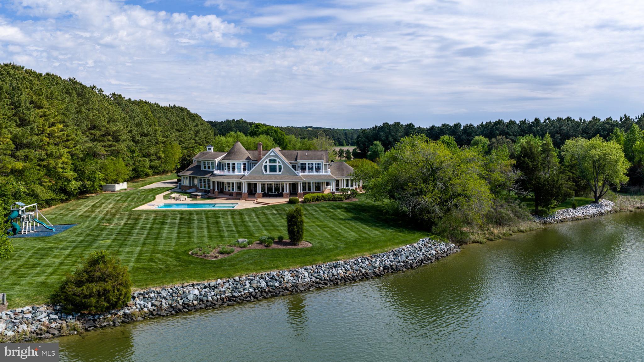 4346 SOUTHSIDE LANE