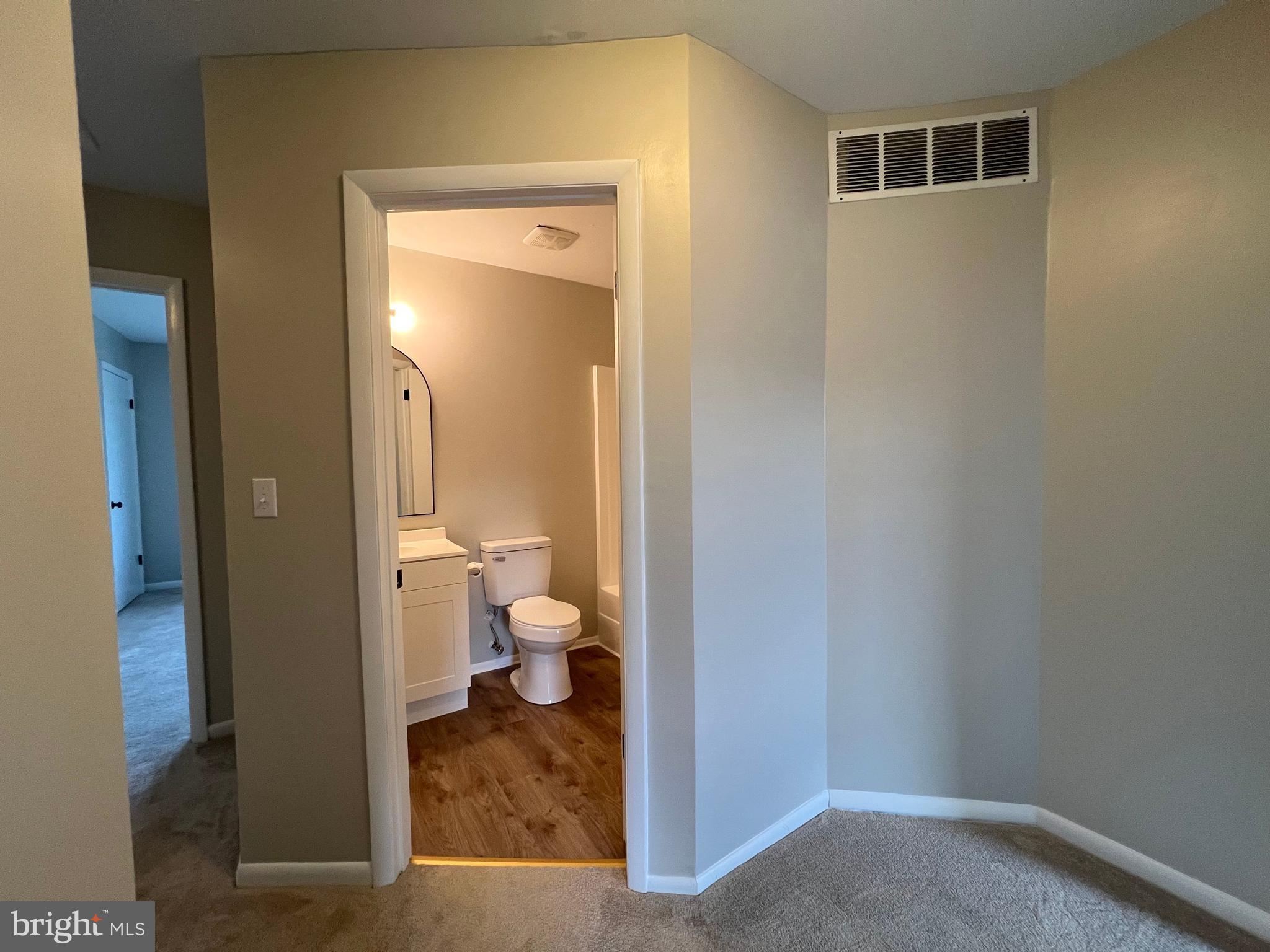 29595 DUTCHMANS LANE 21