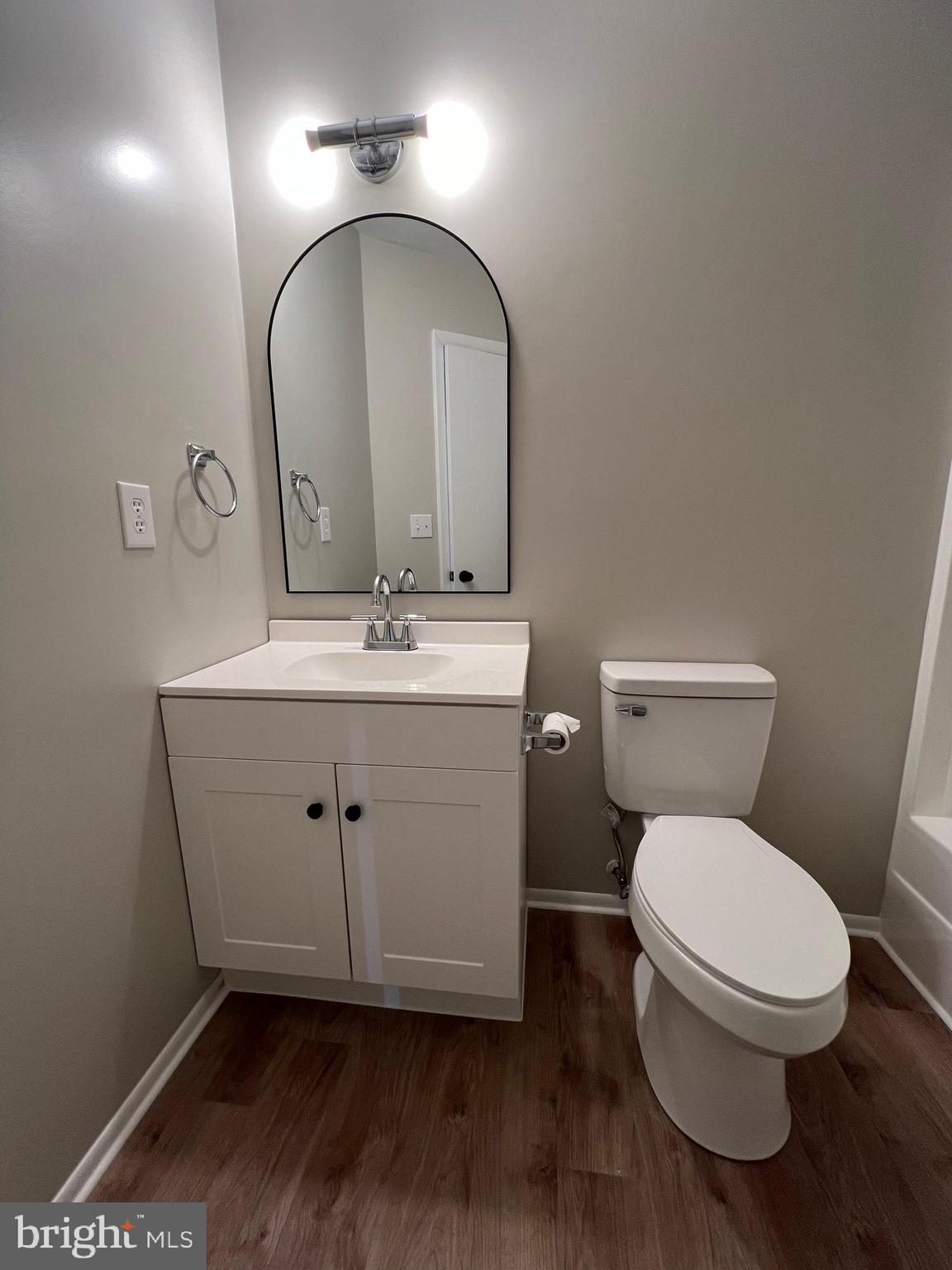 29595 DUTCHMANS LANE 21