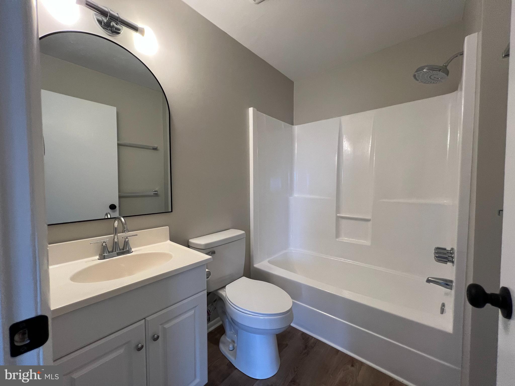 29595 DUTCHMANS LANE 21