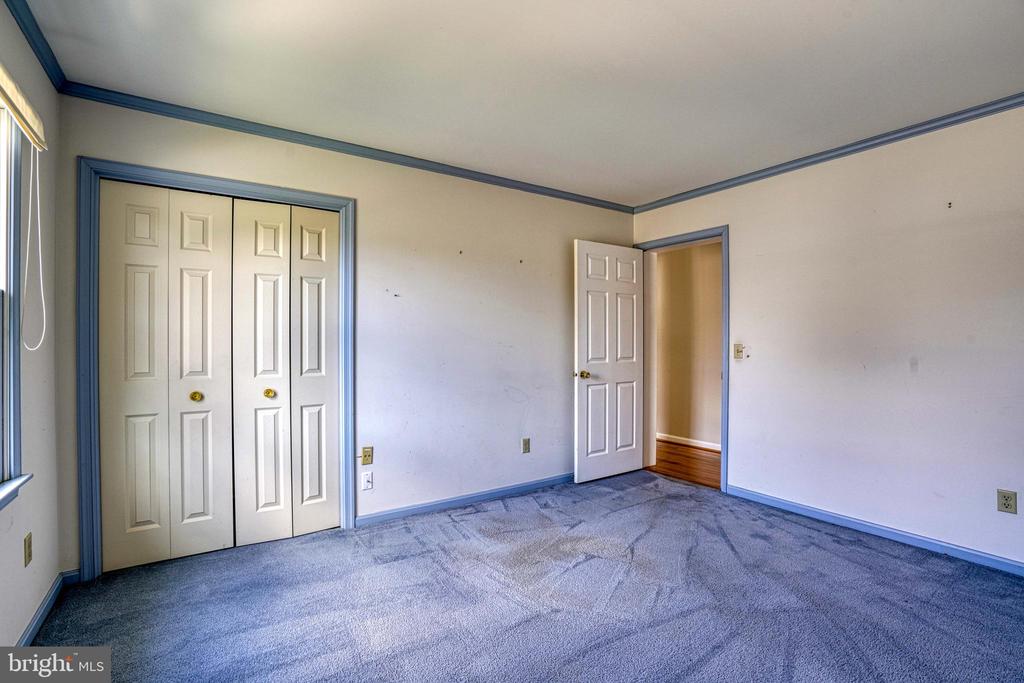 200 SPRING DRIVE