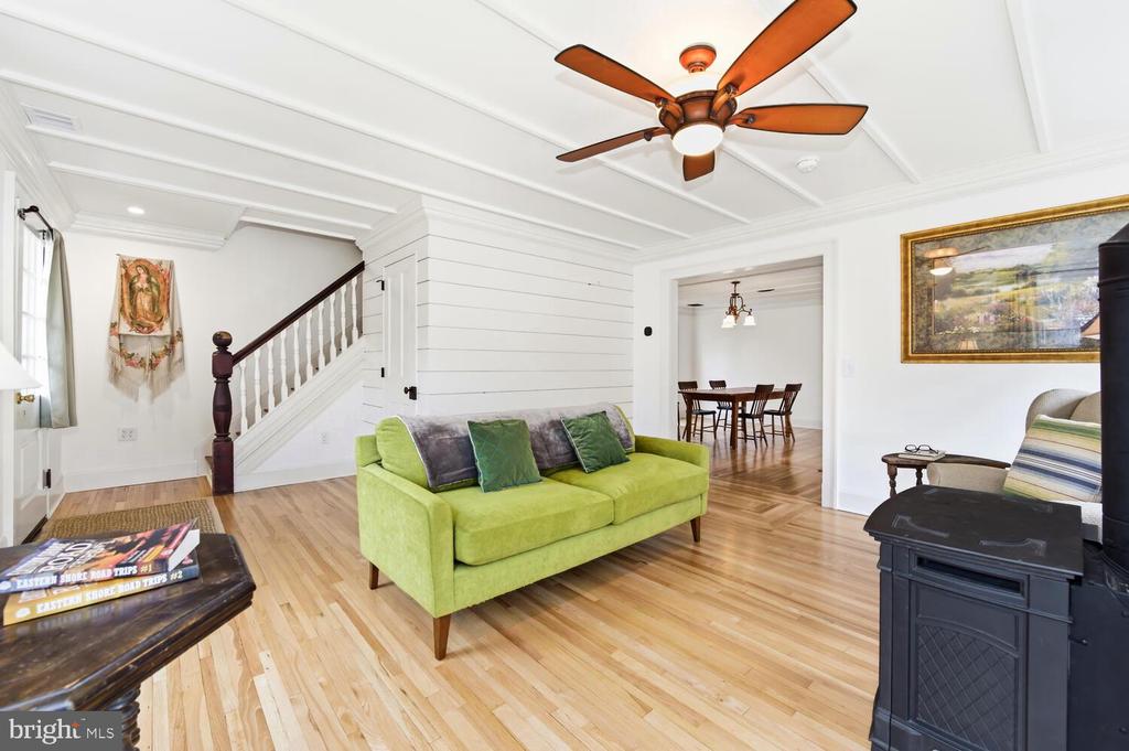 7651 MAIN STREET