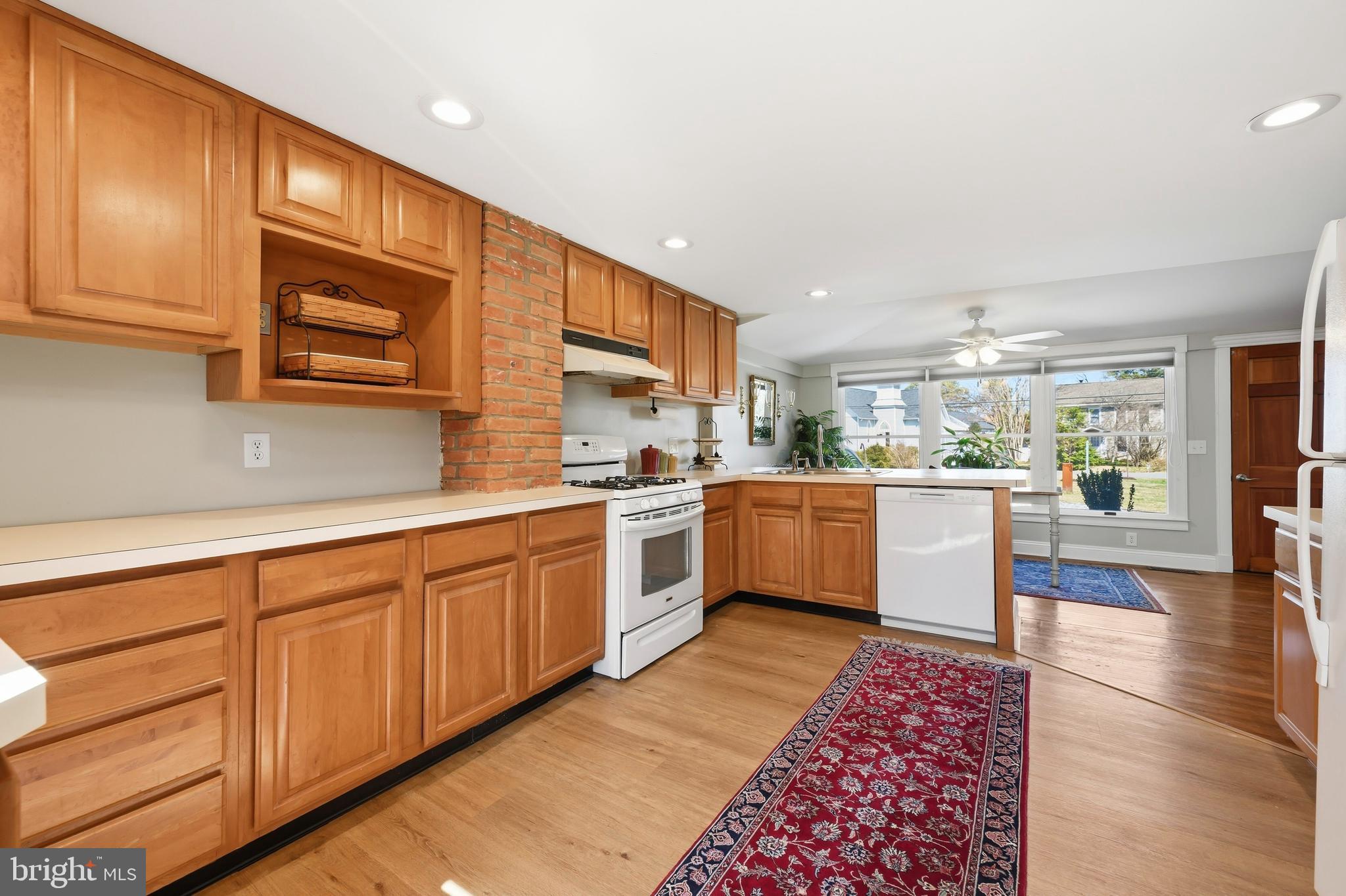 6390 BOZMAN NEAVITT ROAD