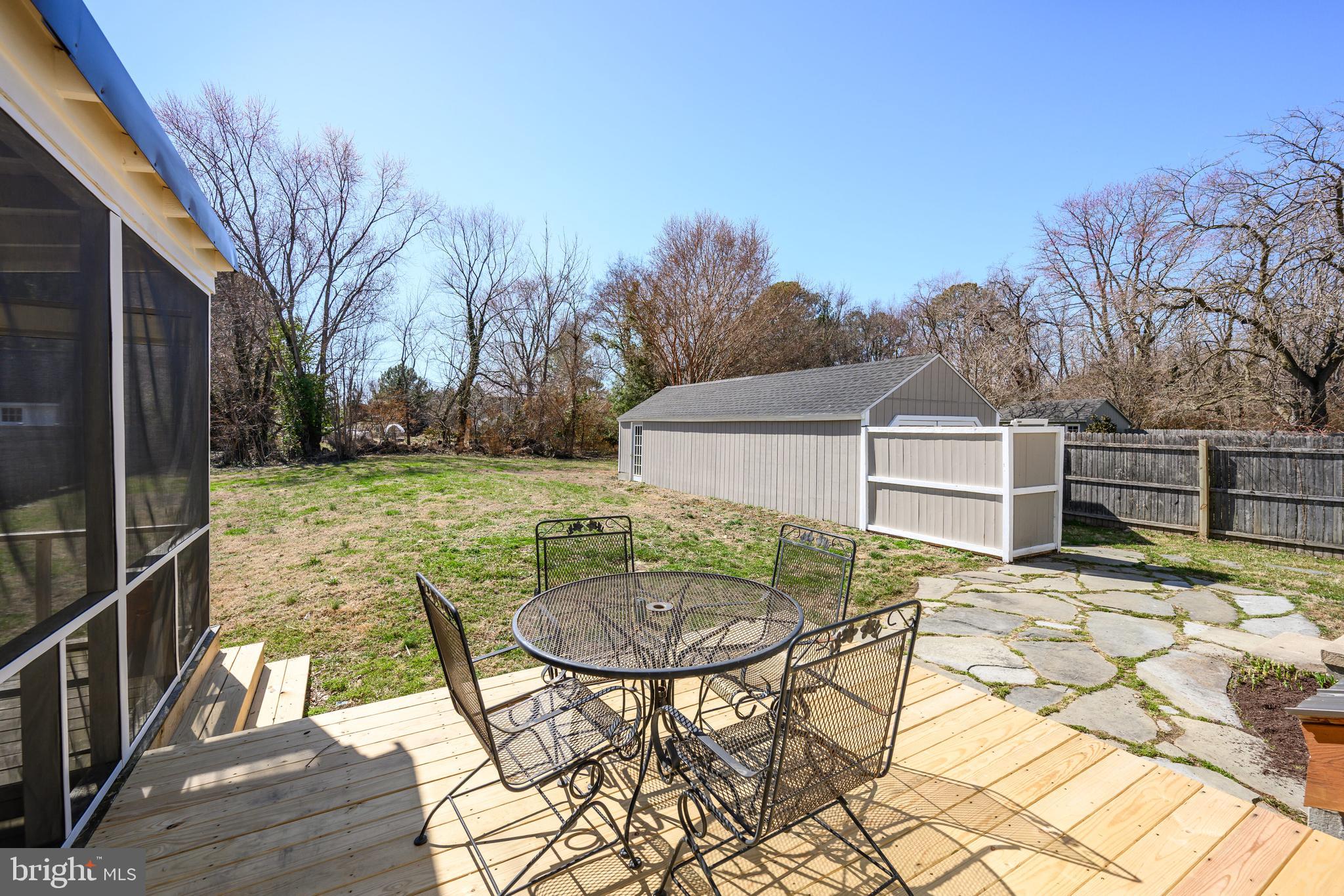 6390 BOZMAN NEAVITT ROAD