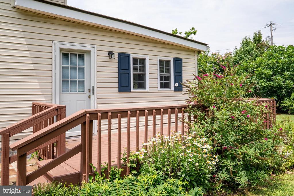 21524 CHICKEN POINT ROAD