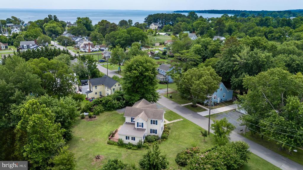 21524 CHICKEN POINT ROAD
