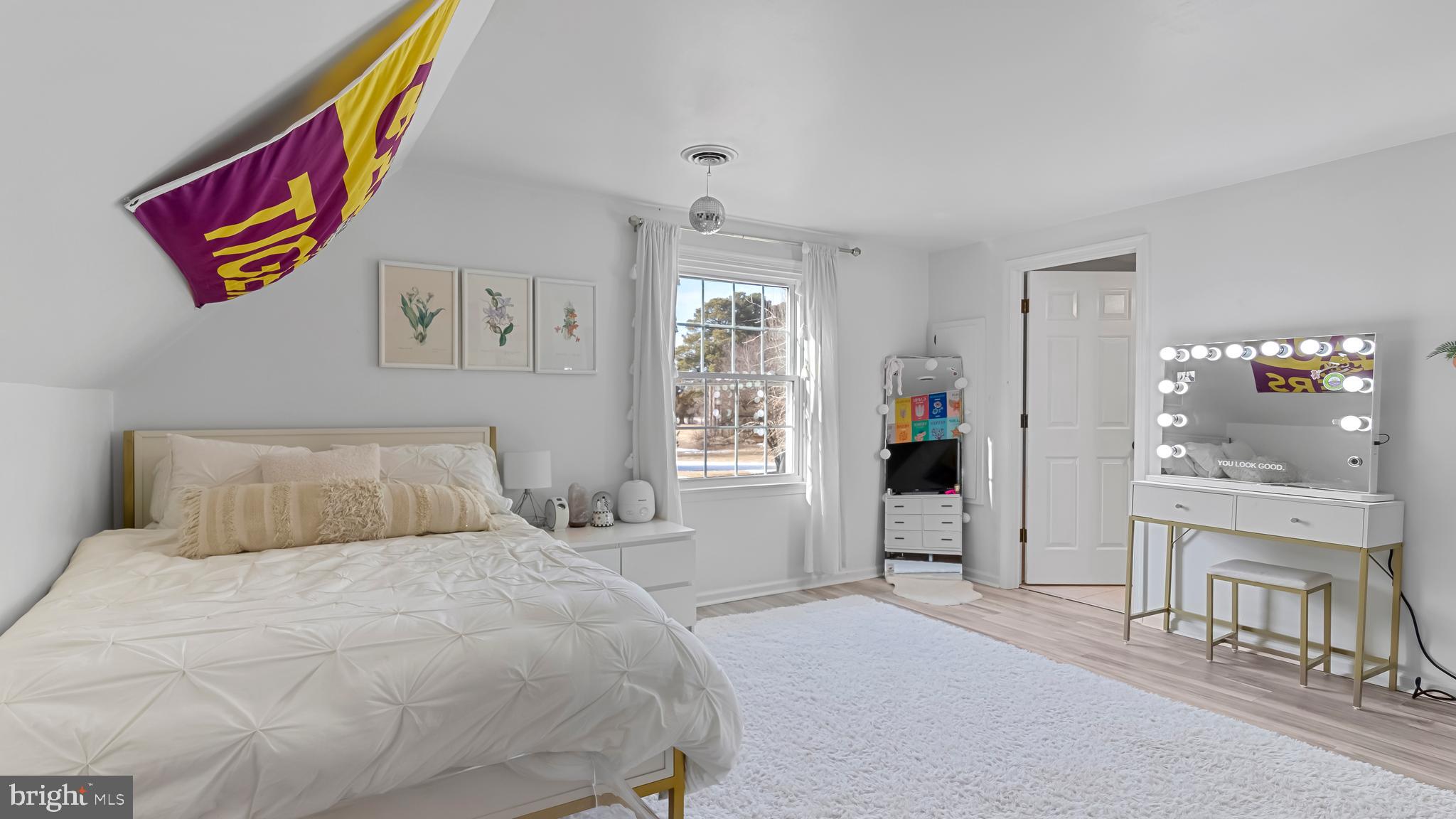 6372 COUNTRY CLUB DRIVE