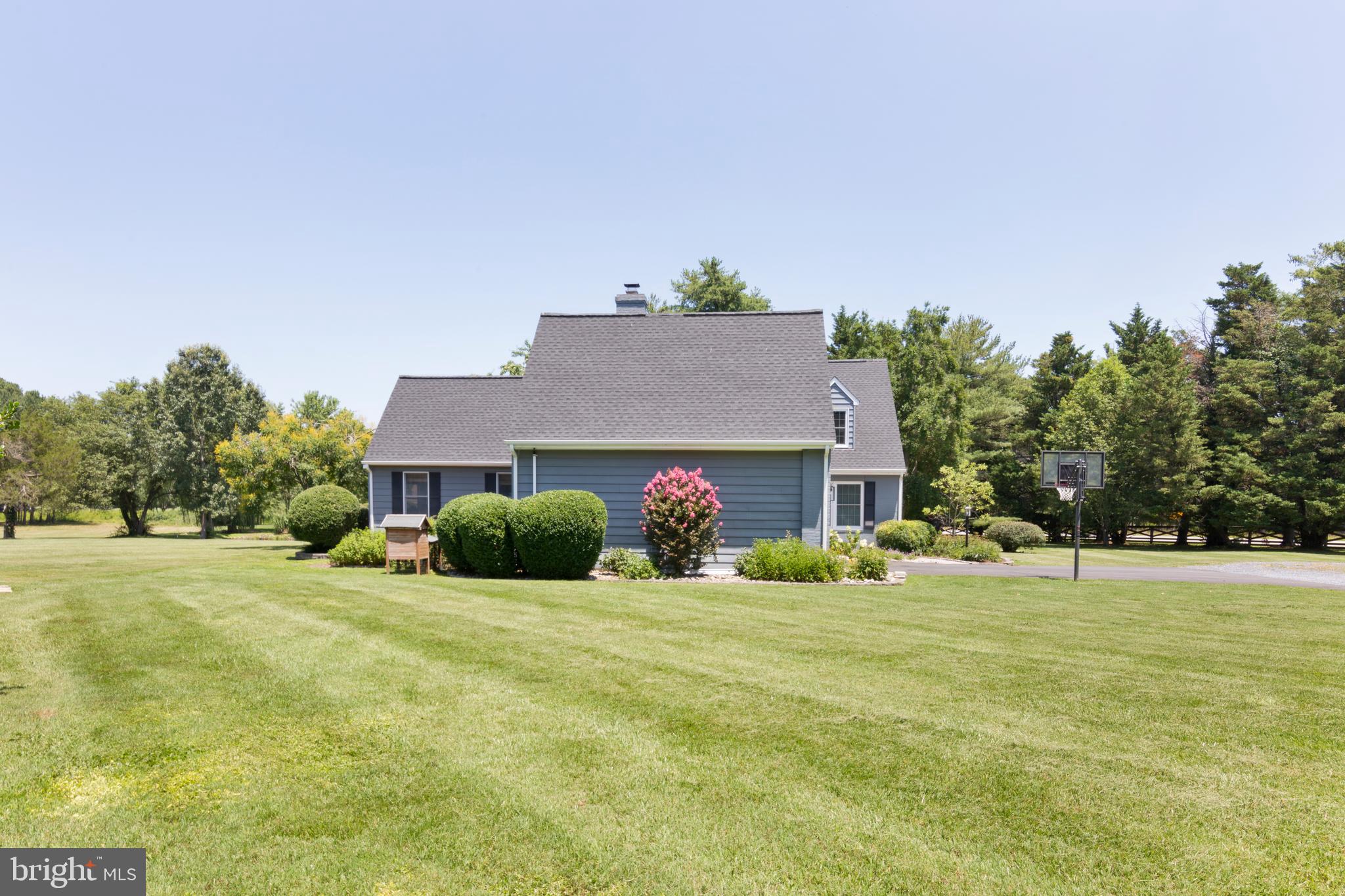 6372 COUNTRY CLUB DRIVE