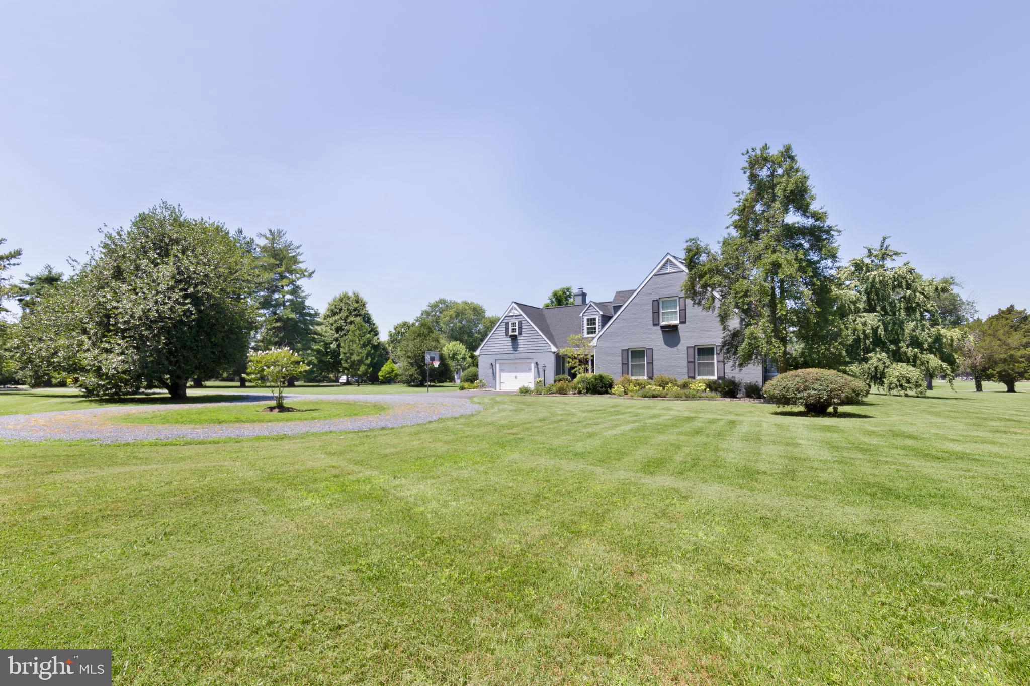 6372 COUNTRY CLUB DRIVE