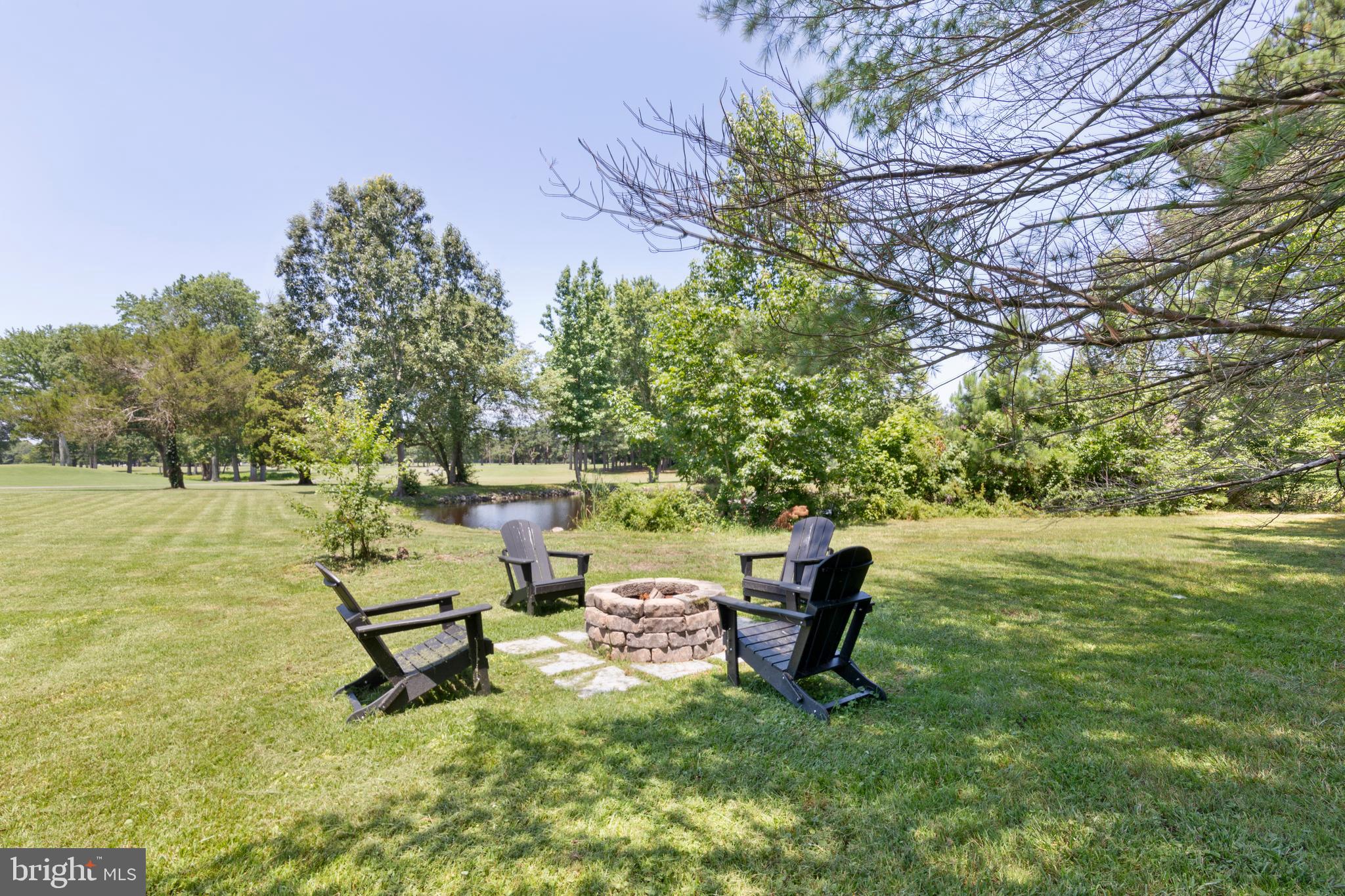 6372 COUNTRY CLUB DRIVE