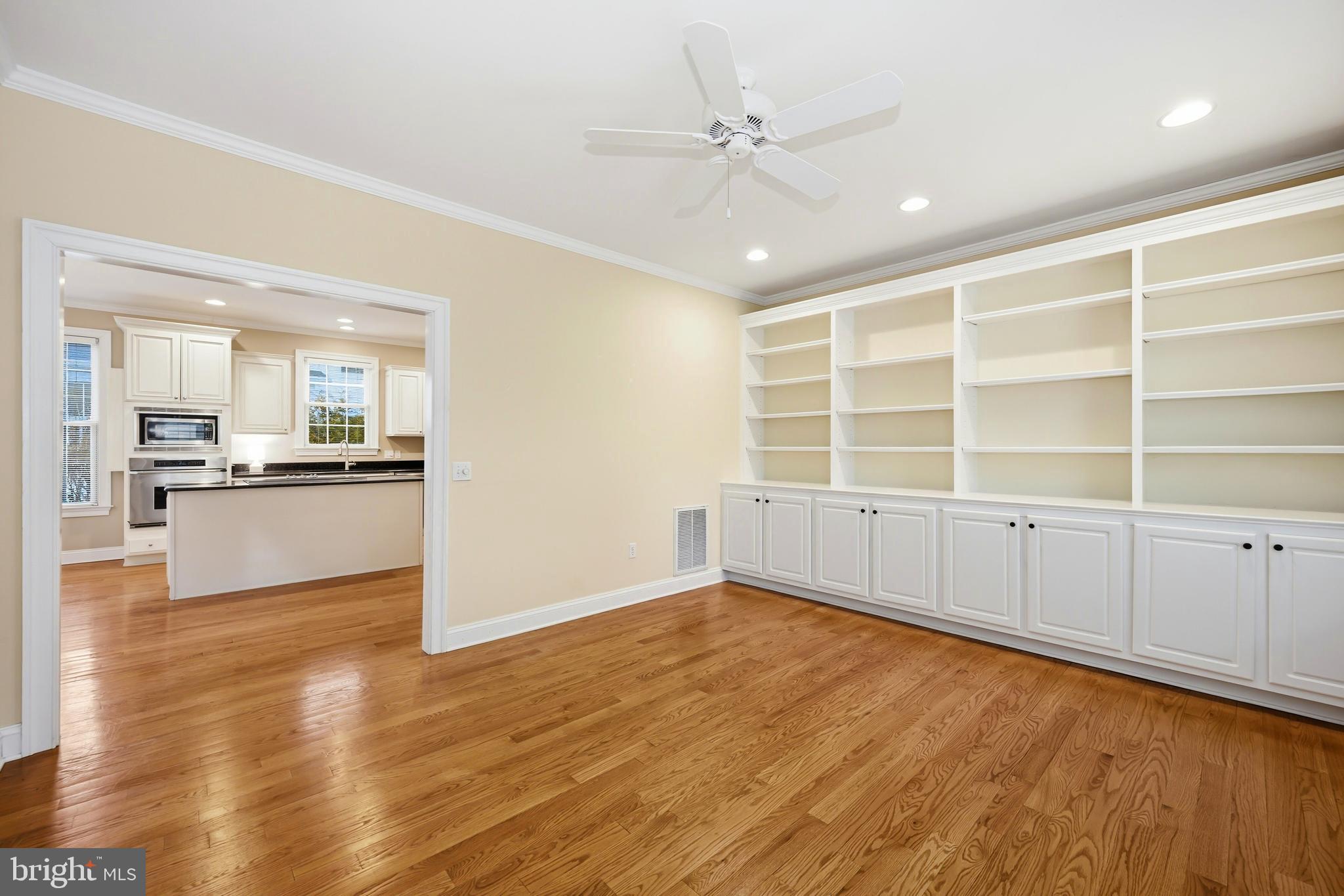 7106 WHEELER PARK CIRCLE