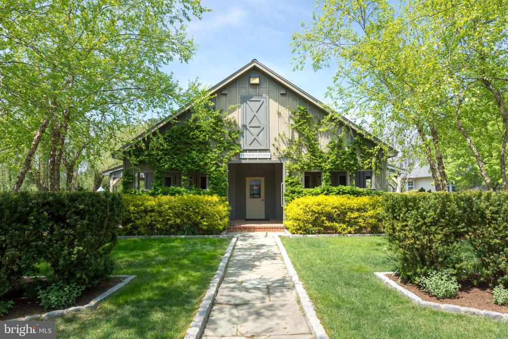 7106 WHEELER PARK CIRCLE