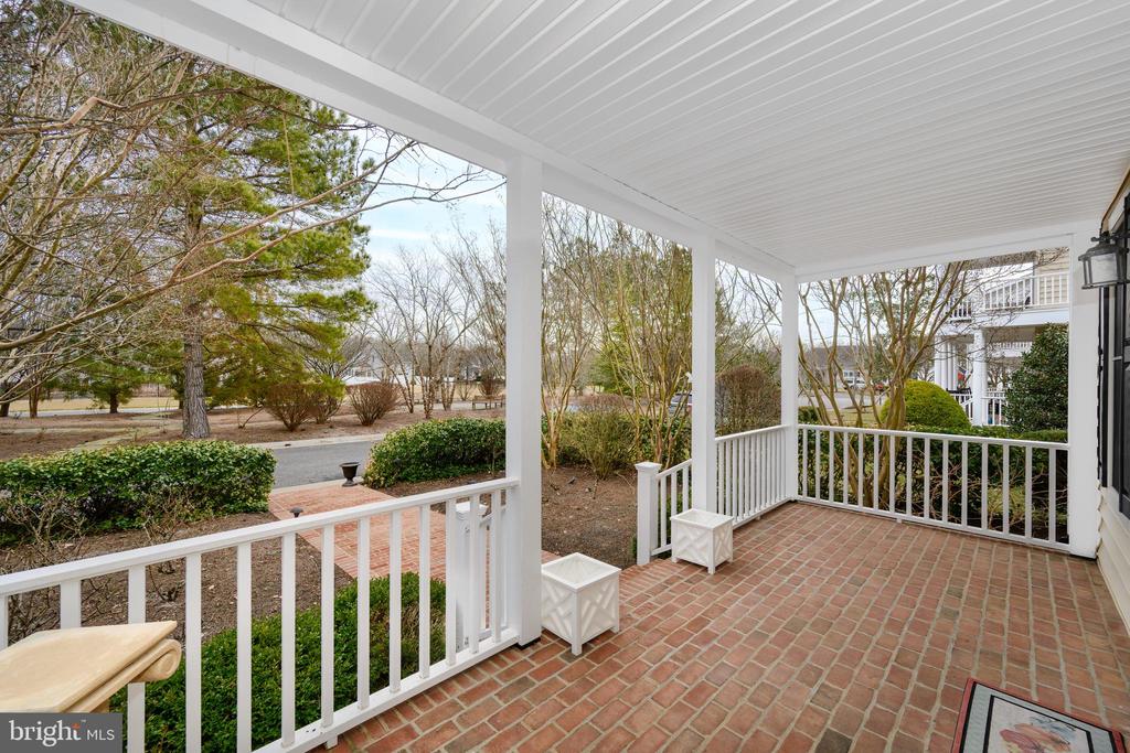 7106 WHEELER PARK CIRCLE