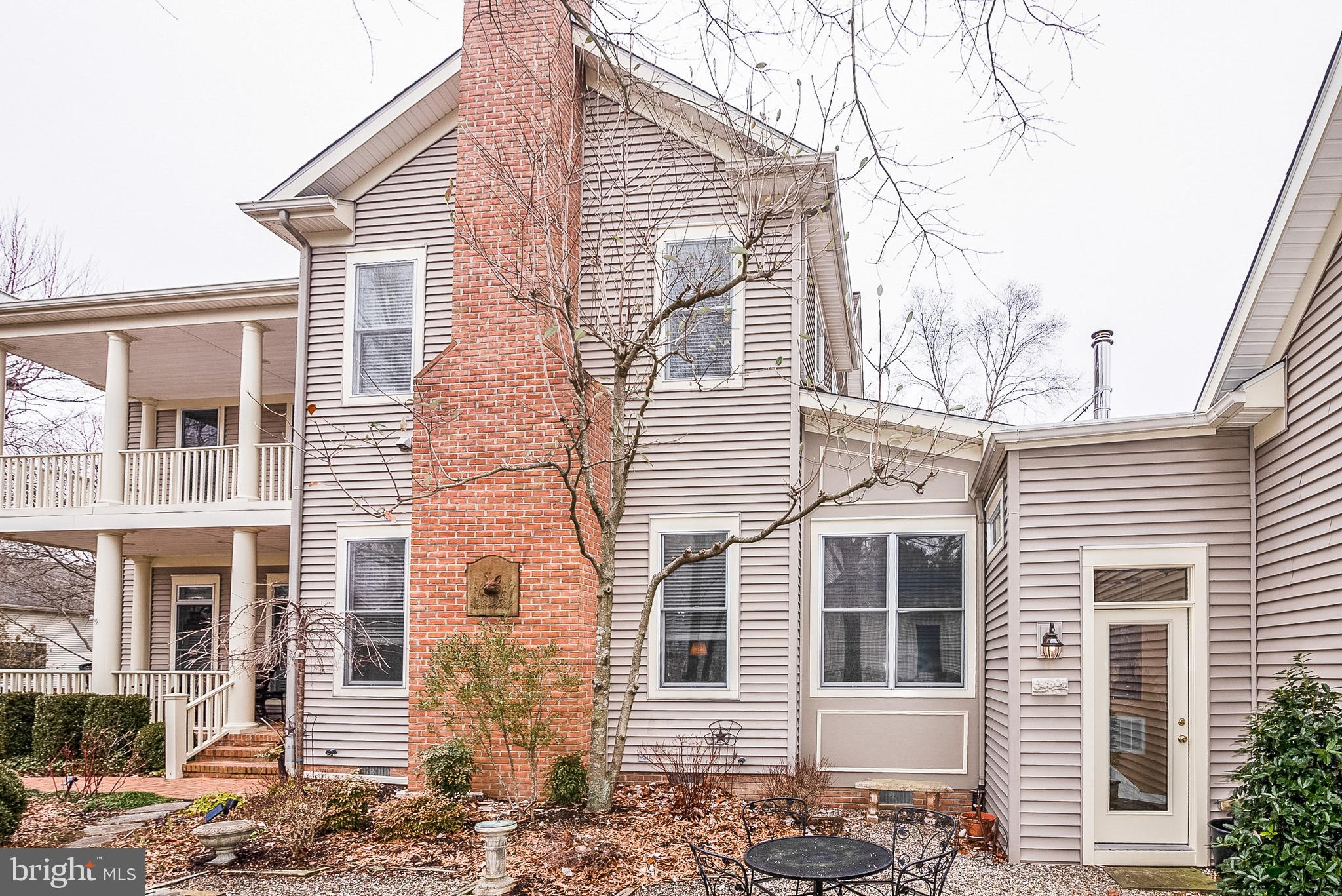 28713 EMANUEL STREET