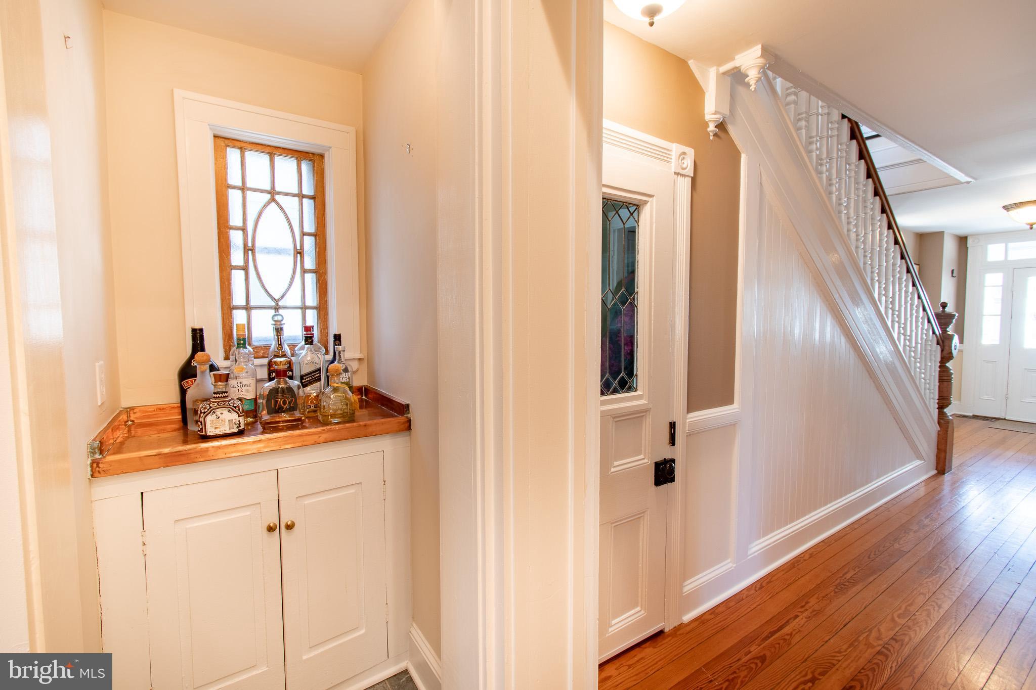 114 E CHESTNUT STREET