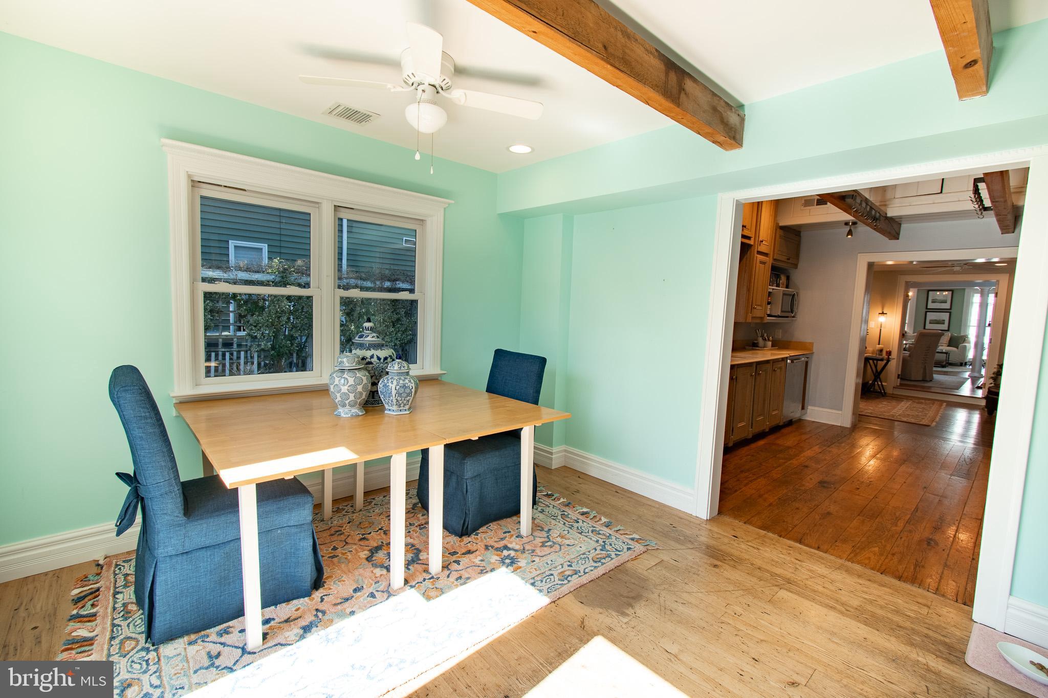 114 E CHESTNUT STREET