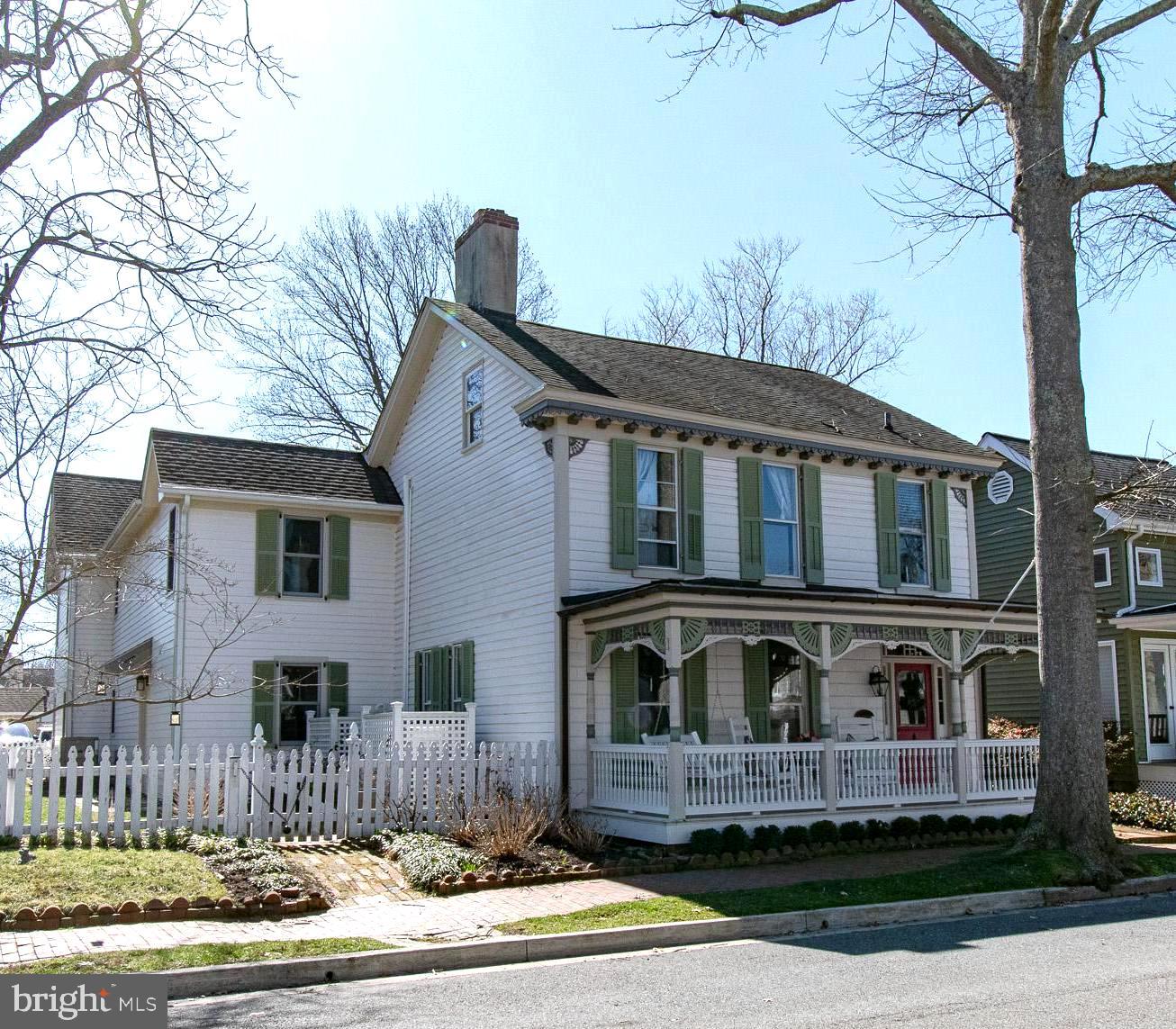 114 E CHESTNUT STREET