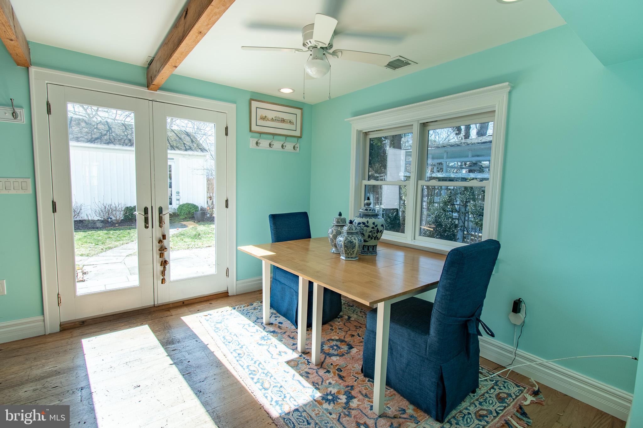 114 E CHESTNUT STREET