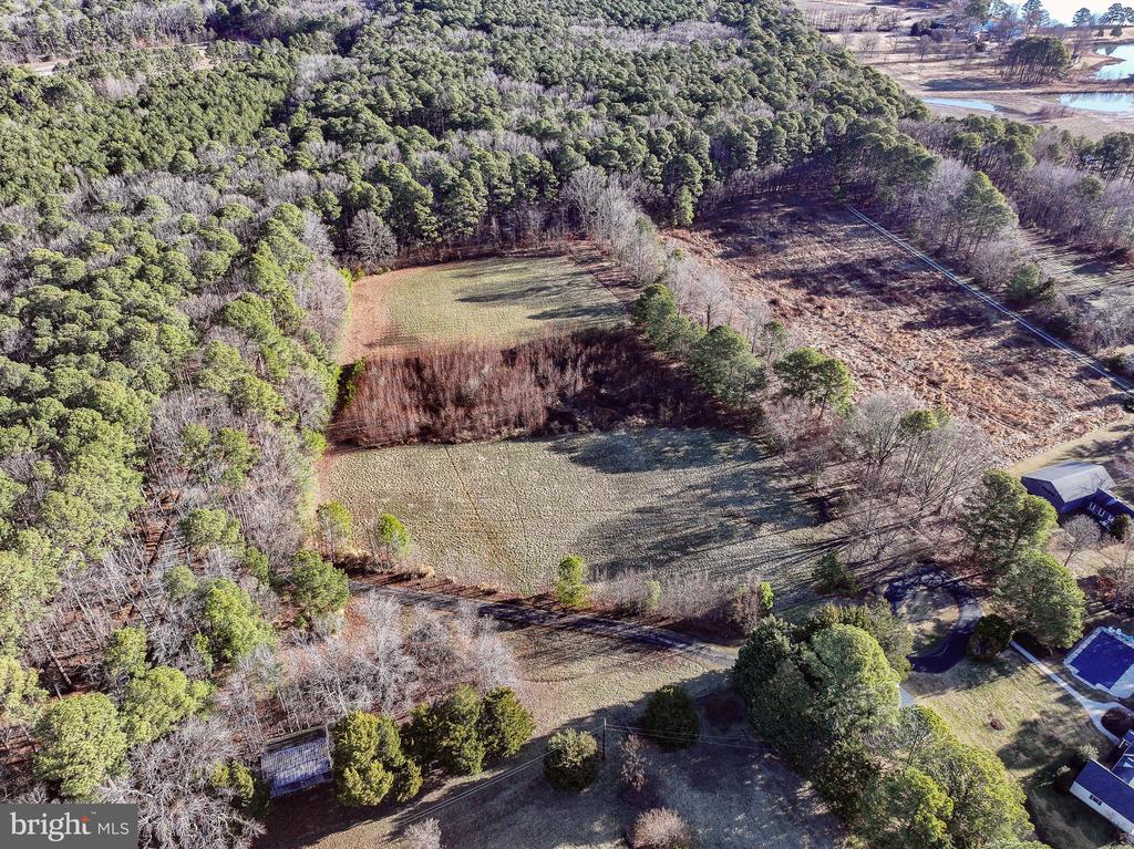 COOPER POINT ROAD