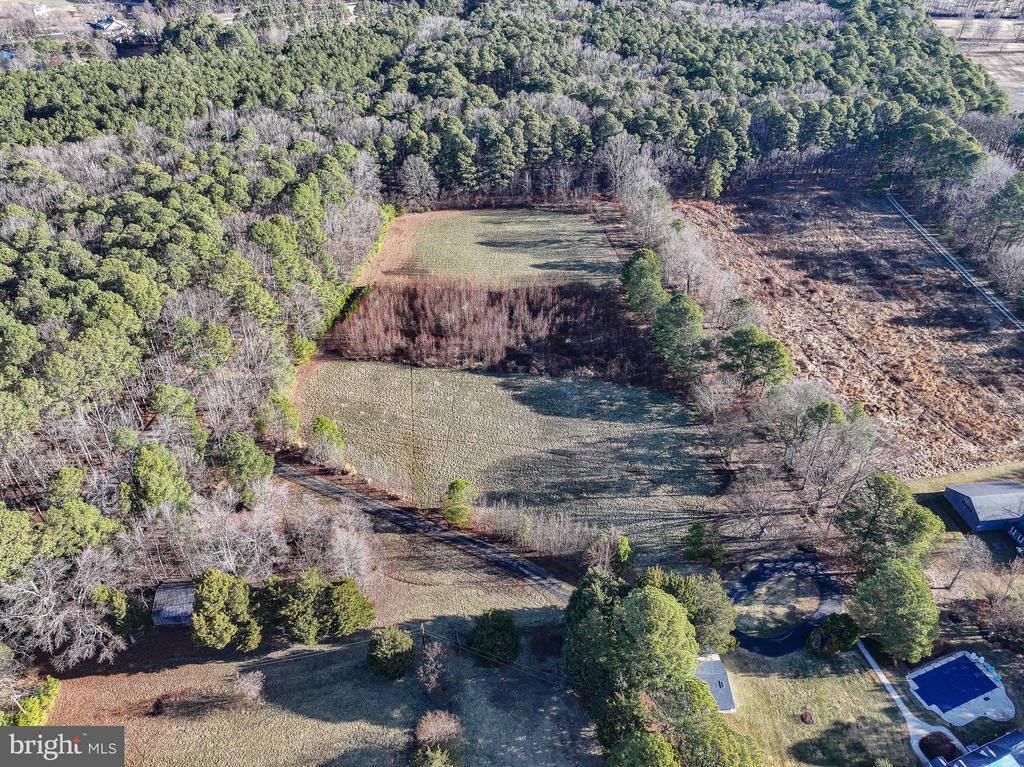 COOPER POINT ROAD