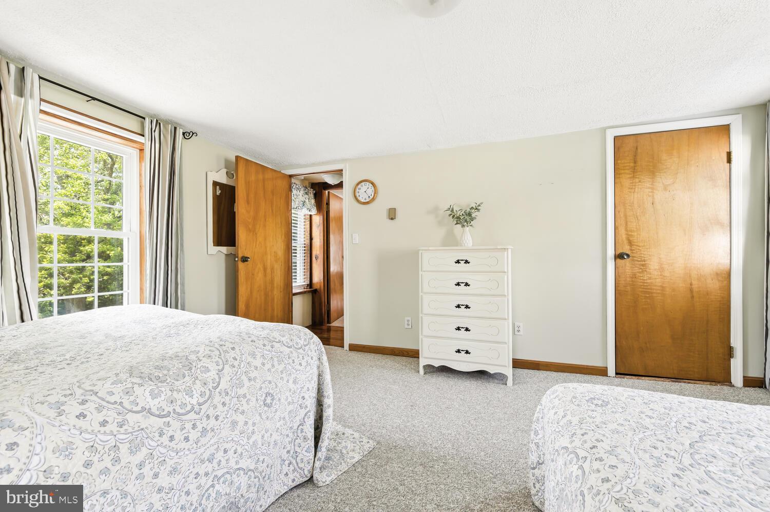 8000 BOZMAN NEAVITT ROAD