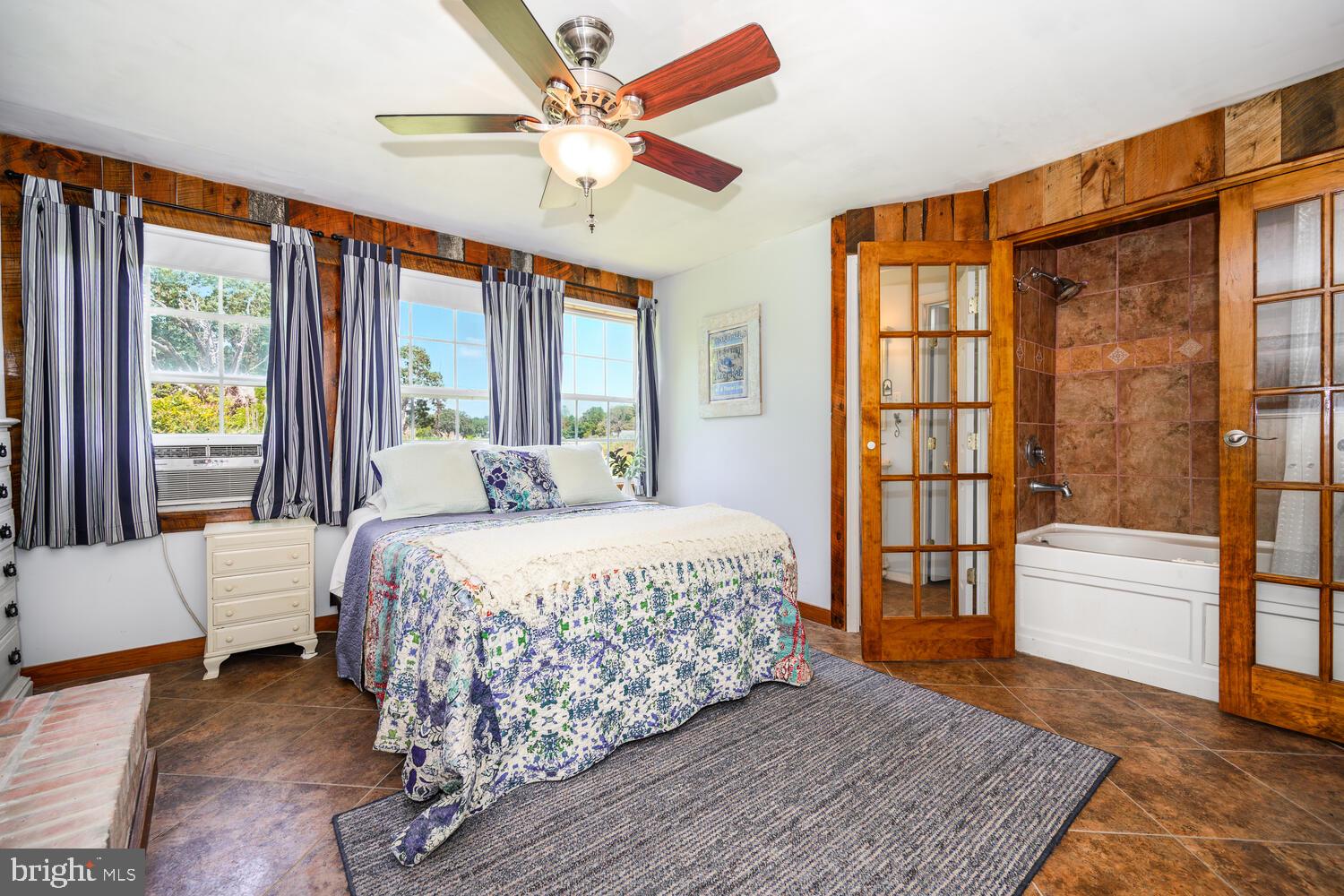 8000 BOZMAN NEAVITT ROAD