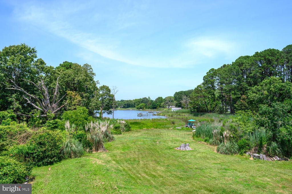 8000 BOZMAN NEAVITT ROAD