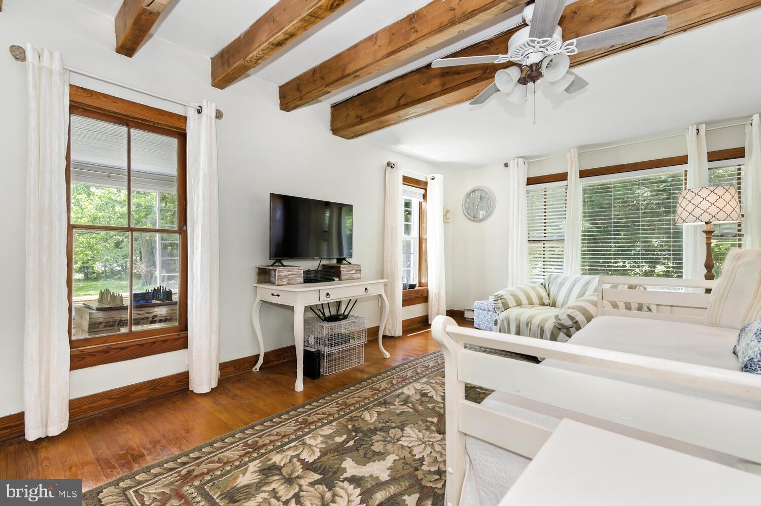 8000 BOZMAN NEAVITT ROAD