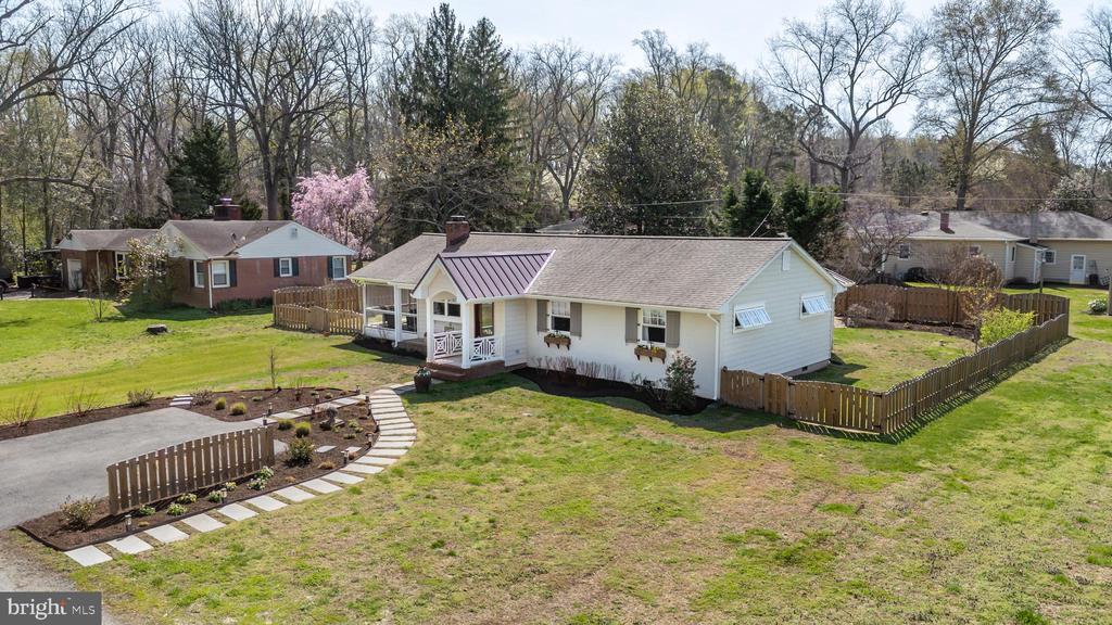28567 HOLDEN ROAD