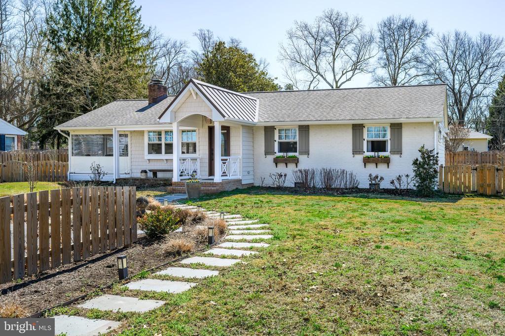 28567 HOLDEN ROAD