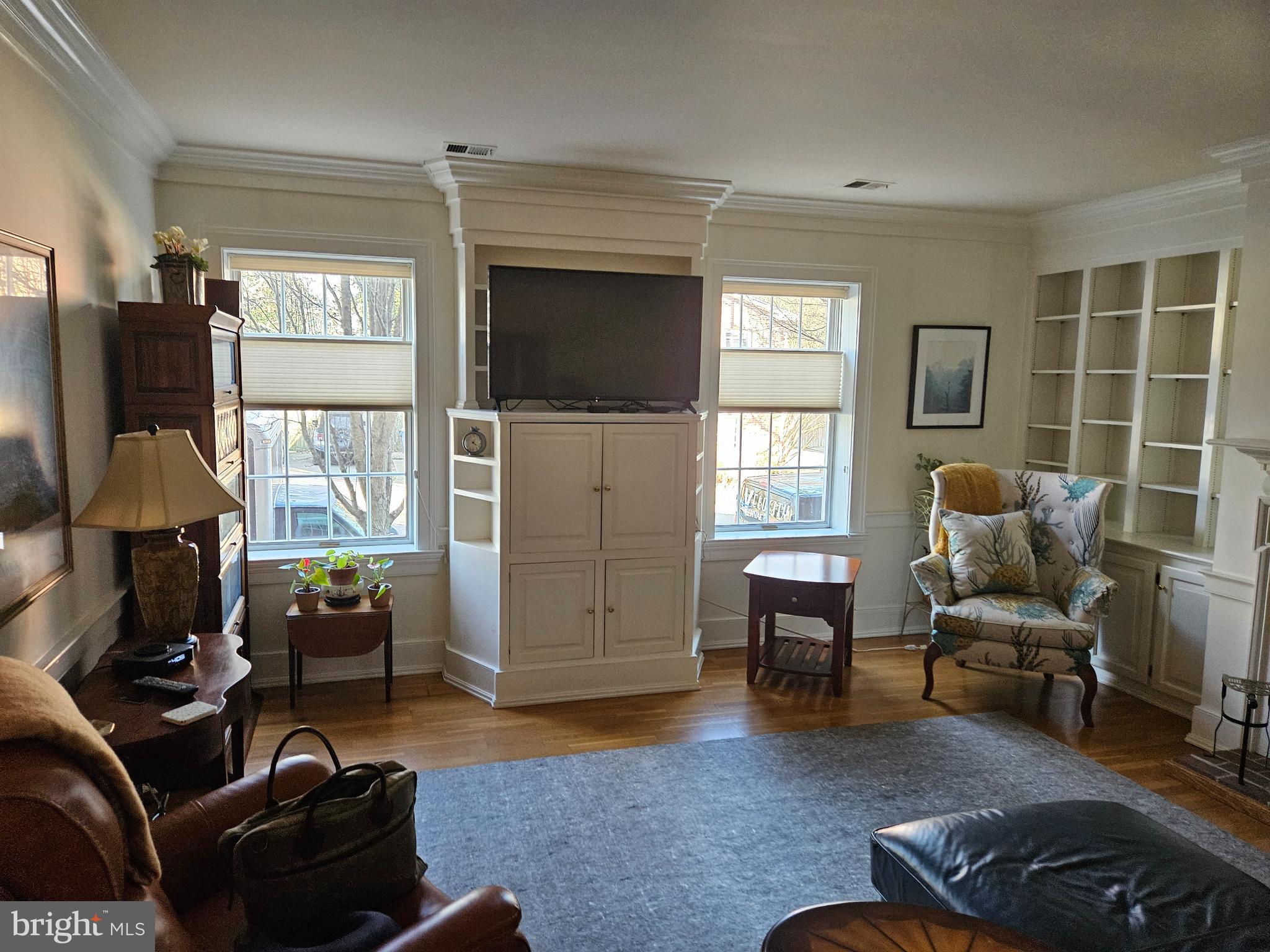 117 E DOVER STREET 105