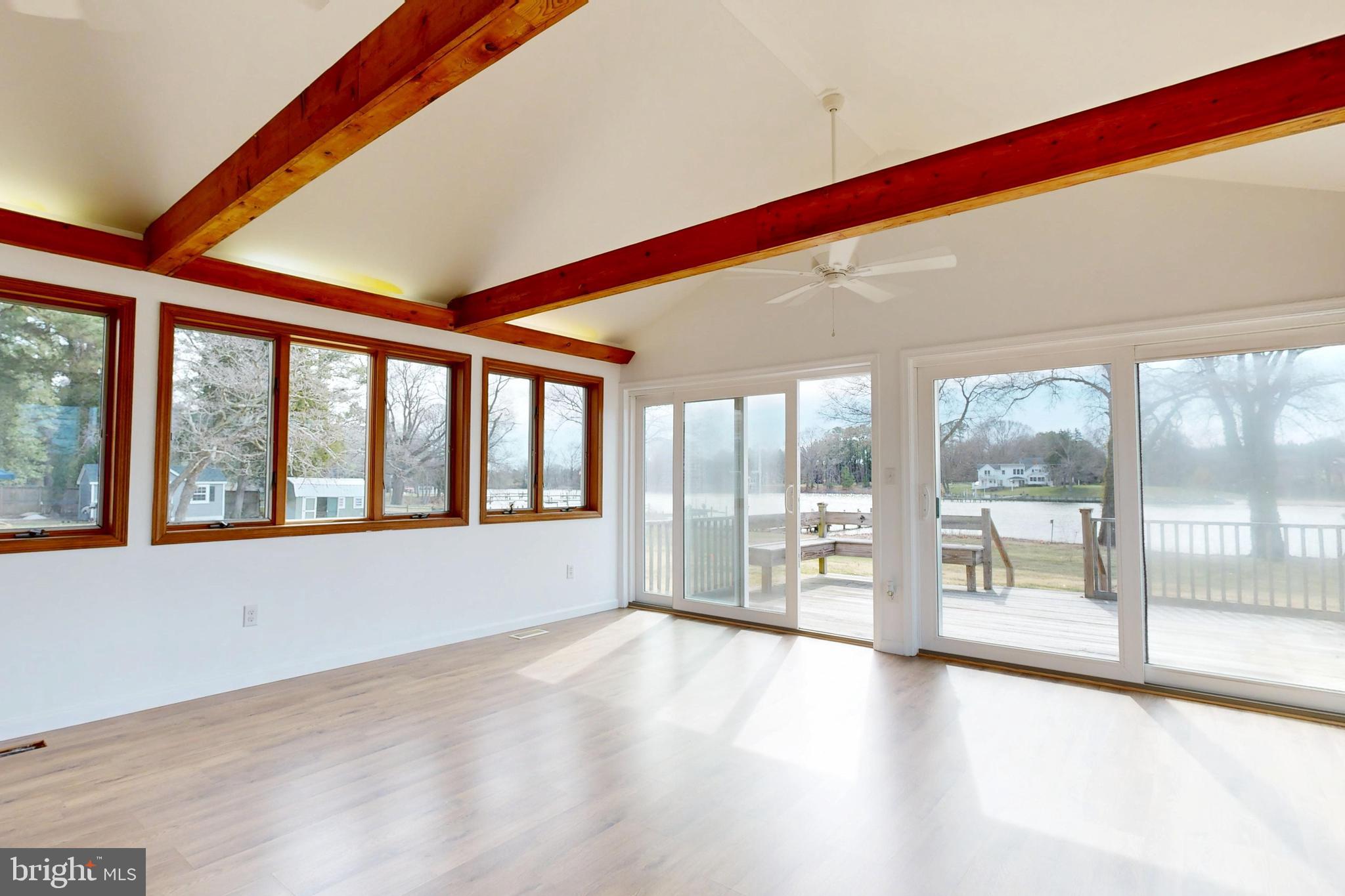 8987 GLEBE CREEK ROAD