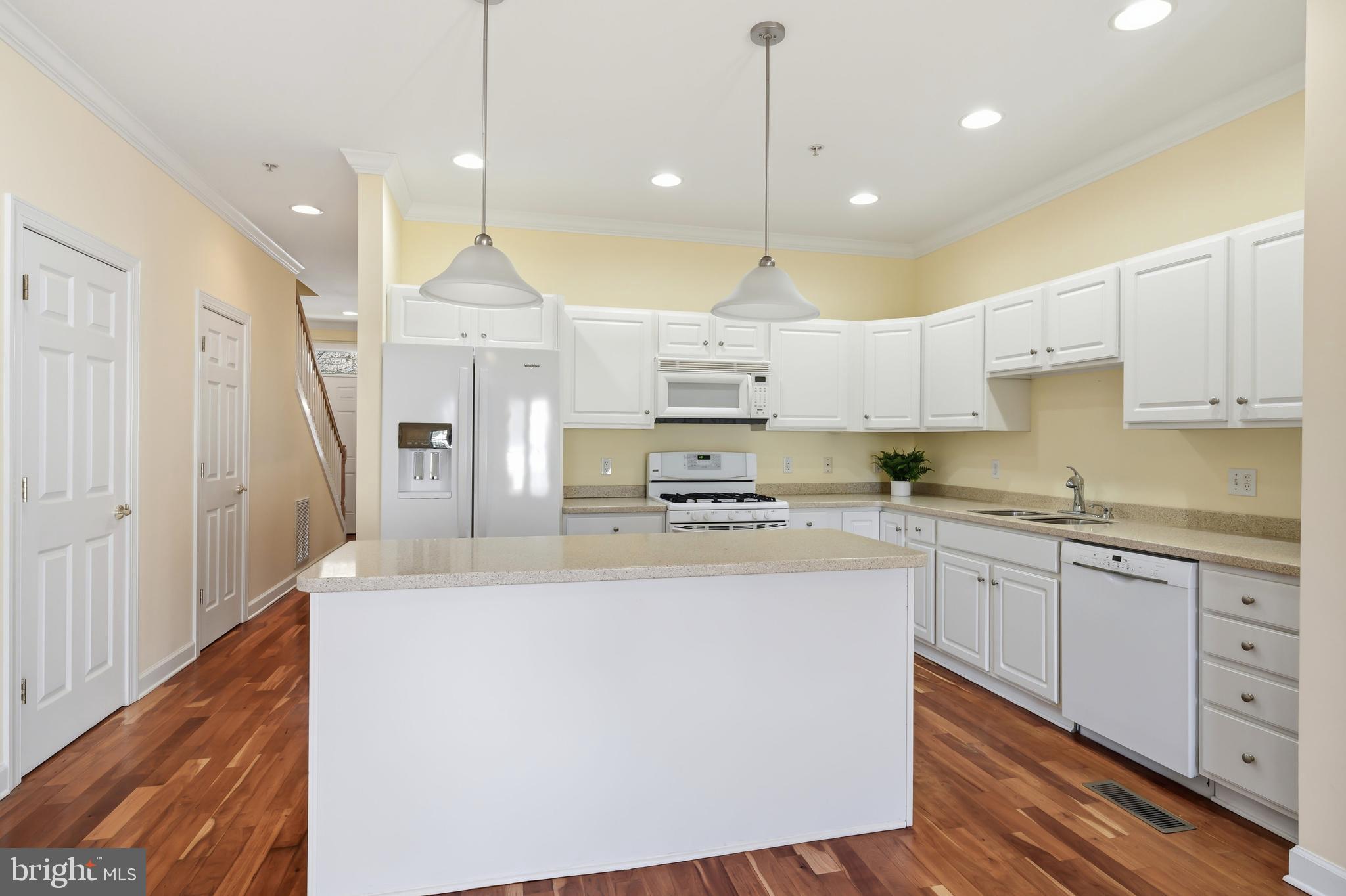 28476 PINEHURST CIRCLE