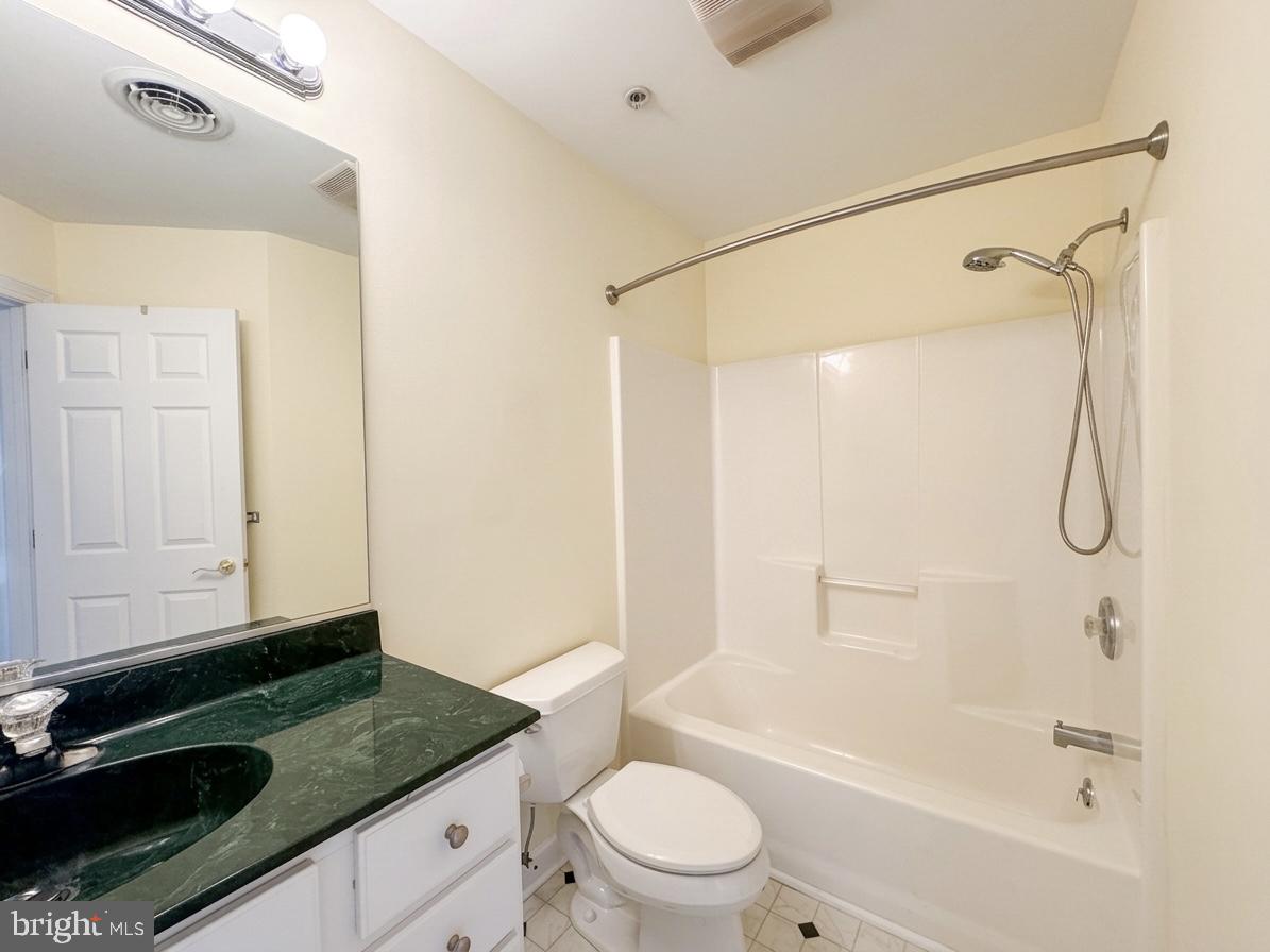 28476 PINEHURST CIRCLE