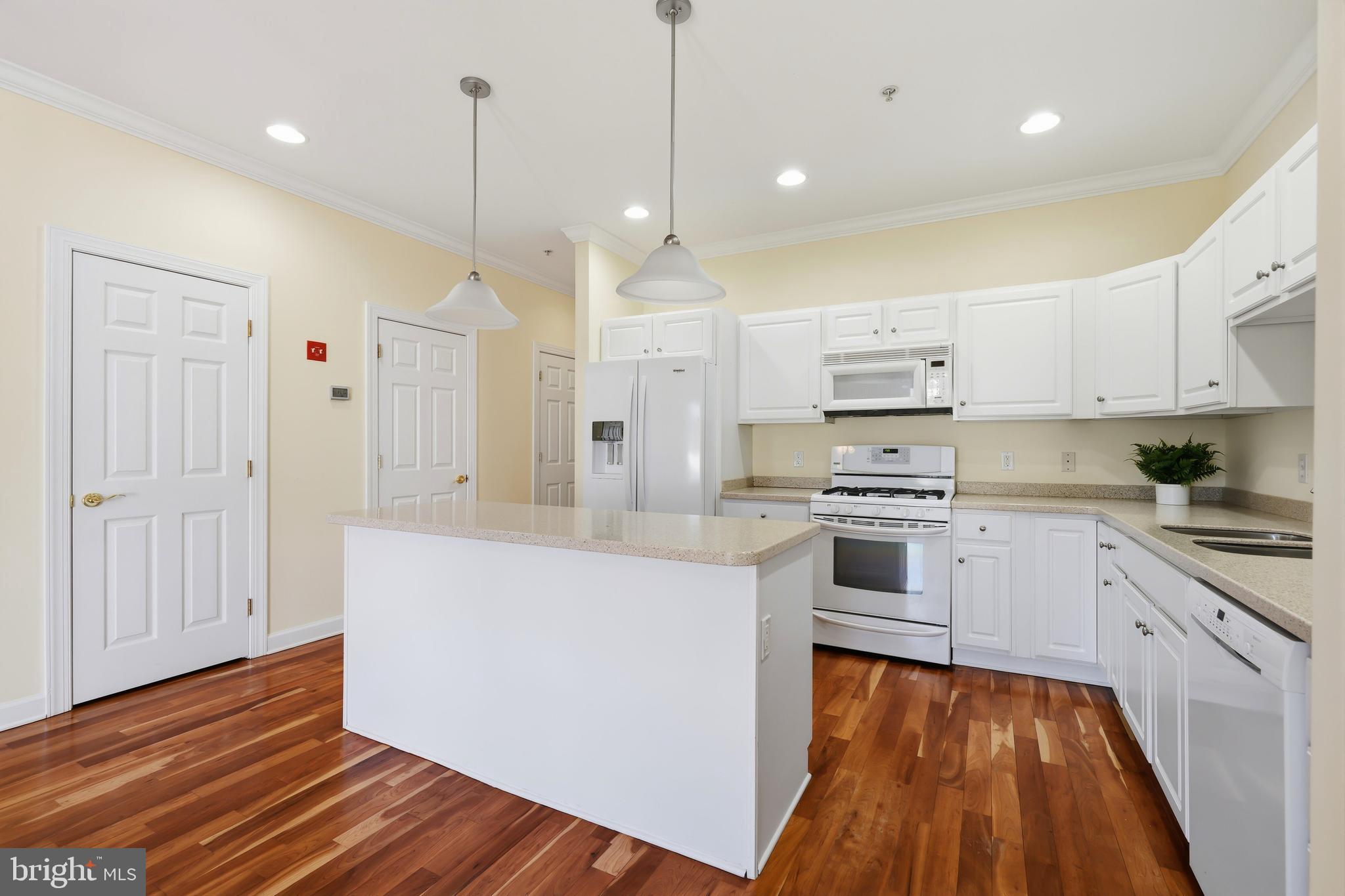 28476 PINEHURST CIRCLE