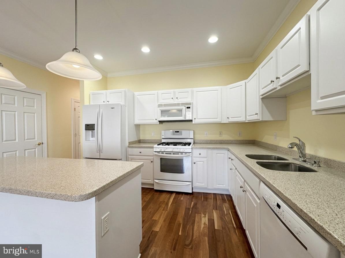 28476 PINEHURST CIRCLE