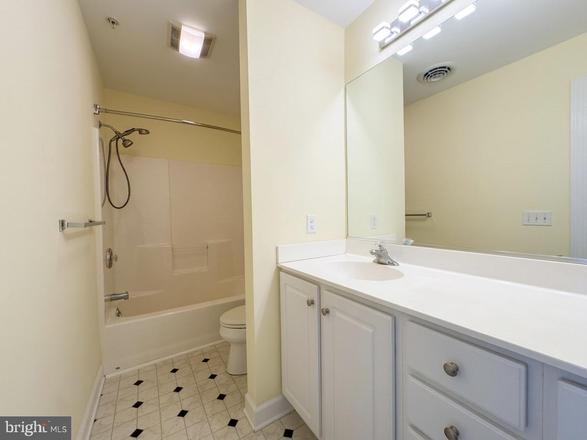 28476 PINEHURST CIRCLE