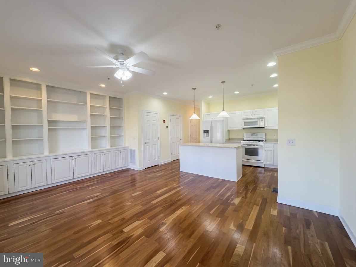 28476 PINEHURST CIRCLE