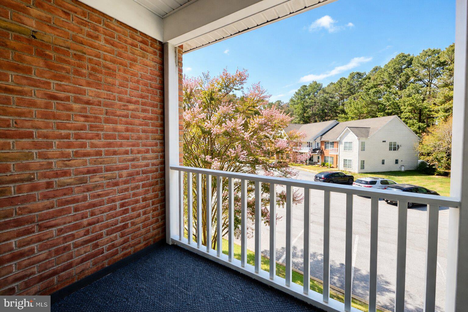 28476 PINEHURST CIRCLE