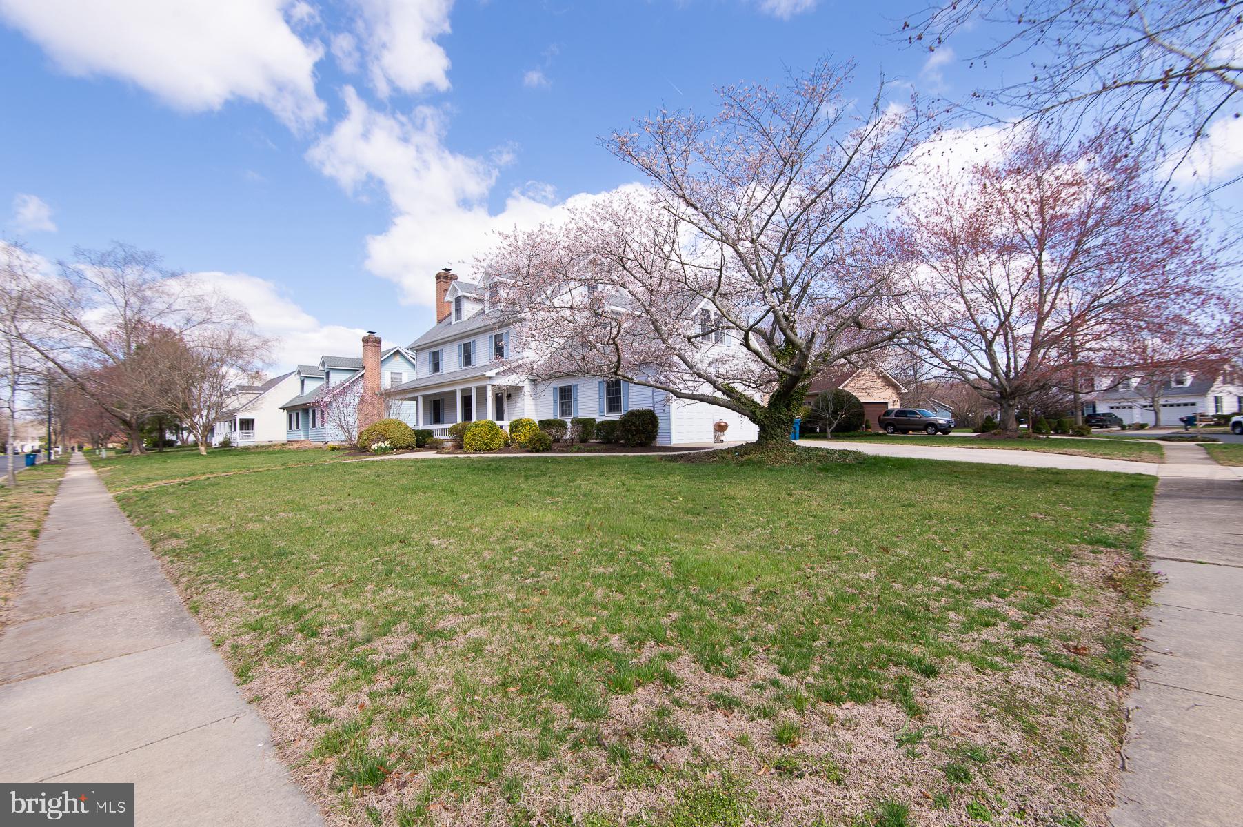 18 LONDONDERRY DRIVE