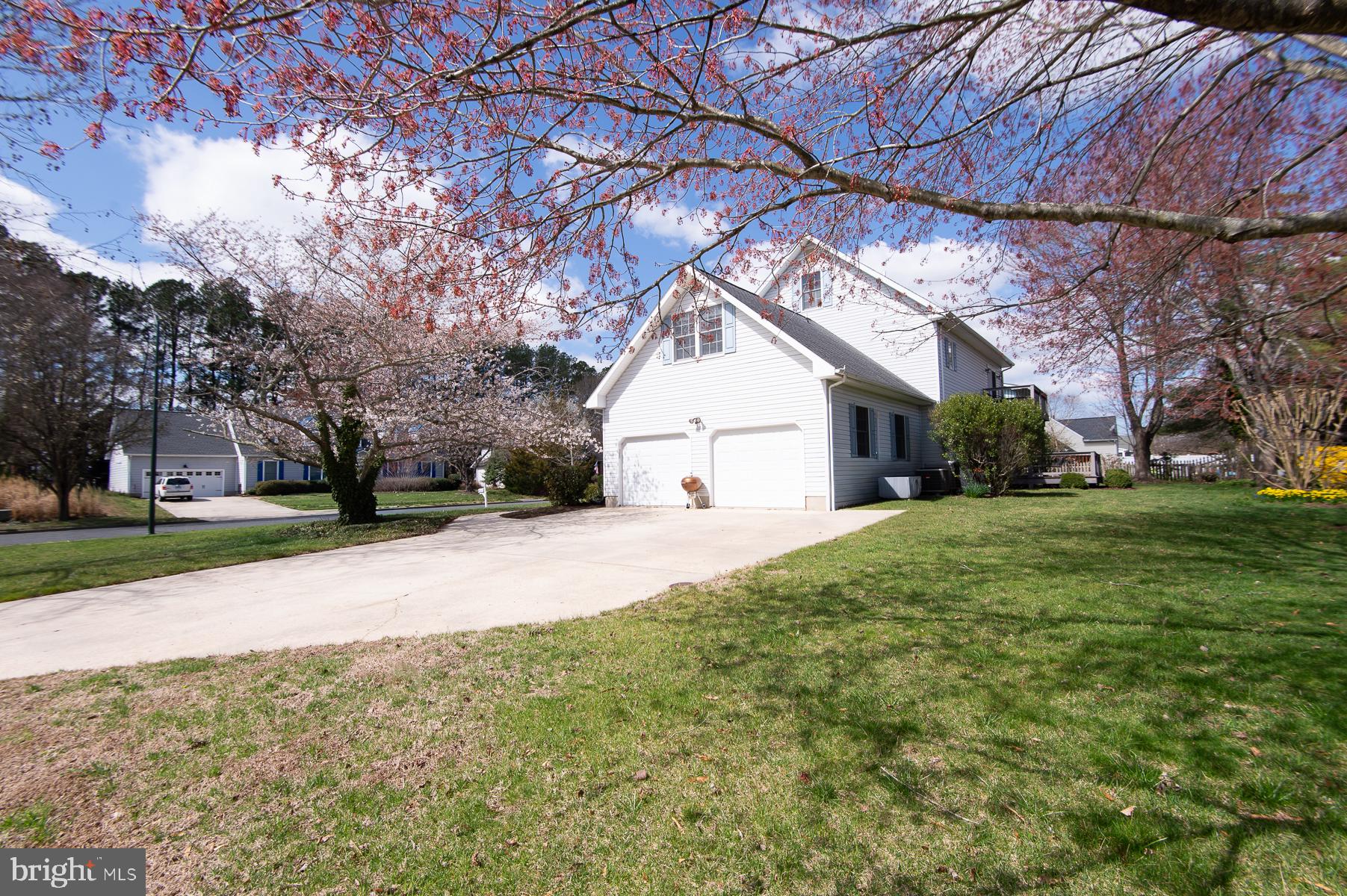 18 LONDONDERRY DRIVE