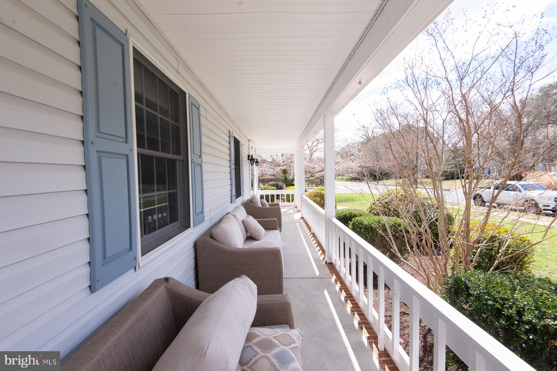 18 LONDONDERRY DRIVE