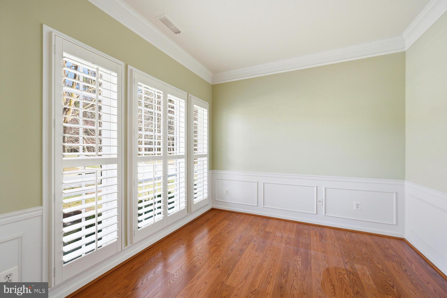 29885 HILLARY AVENUE